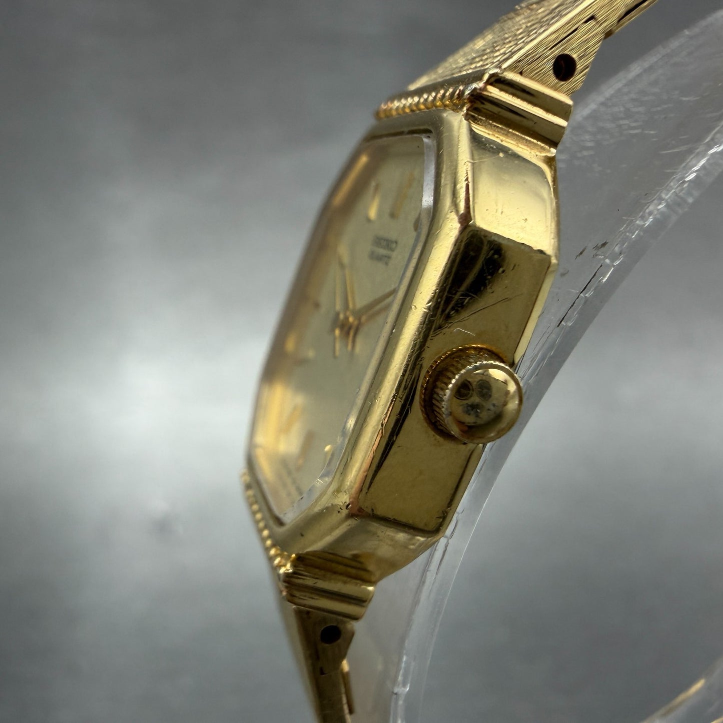 Seiko Watch Women 20mm Champagne Dial Gold Tone Octagon 1221-5270 New Battery2