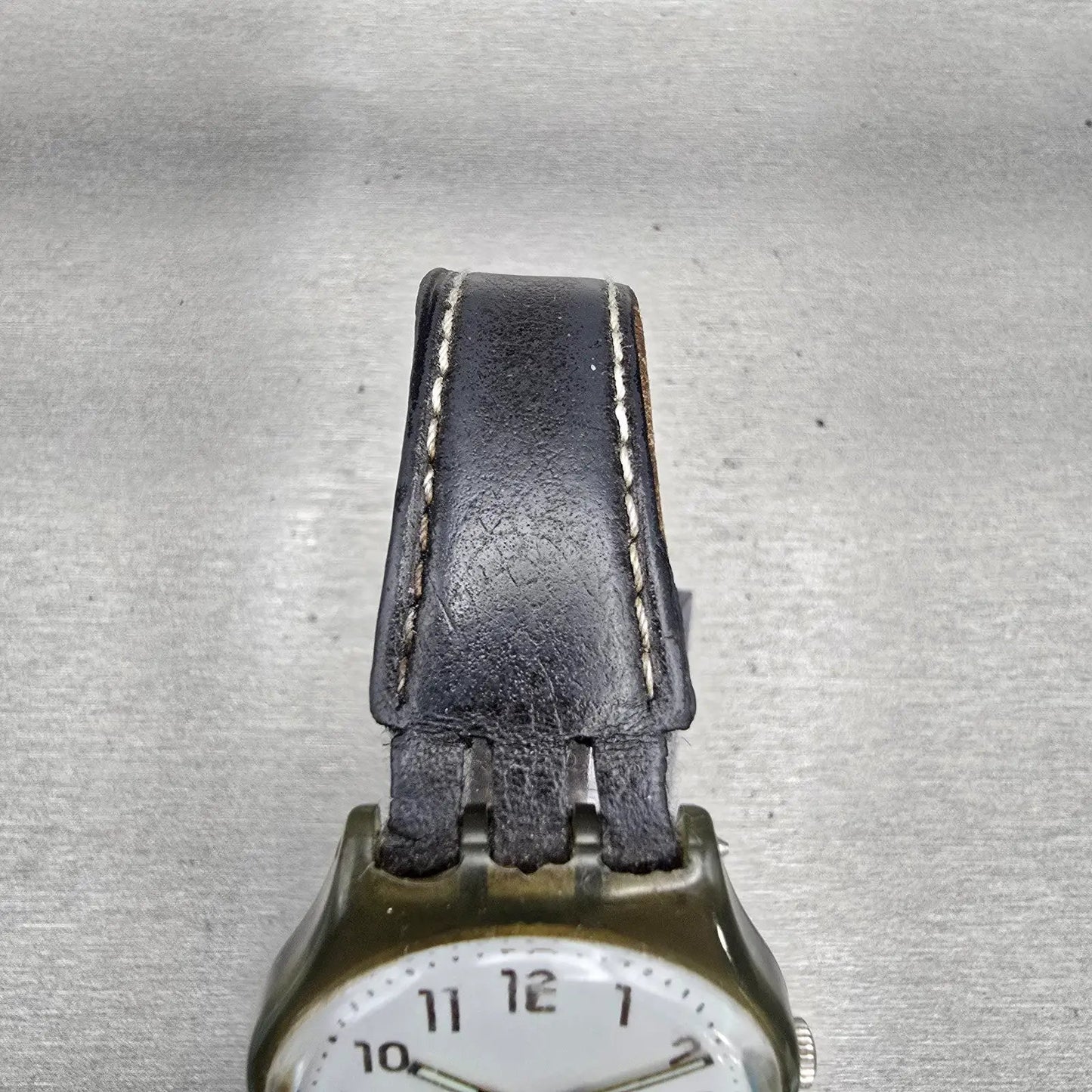 Swatch Watch Men 34mm White Dial Gray Tone Round GM132 READ!!! New Battery4