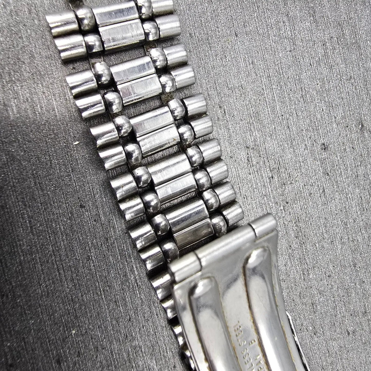 Seiko Bracelet 17mm Stainless Steel Silver Tone Tri Folding Clasp VTG Japan12