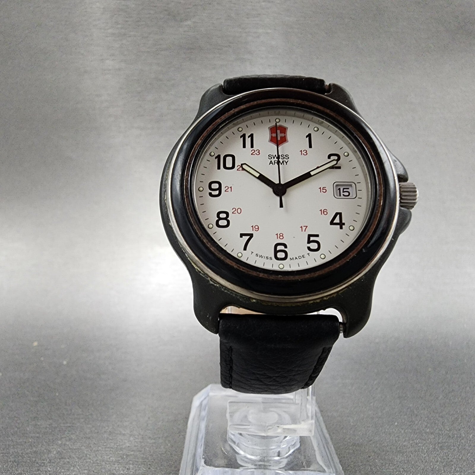 Victorinox Swiss Army Watch Men 39mm White Dial Black Tone Round New Battery A125