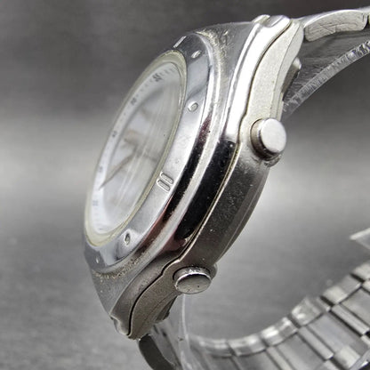 Casio Wave Ceptor Watch Women 35mm White Dial Silver Analog Digital Works GT2
