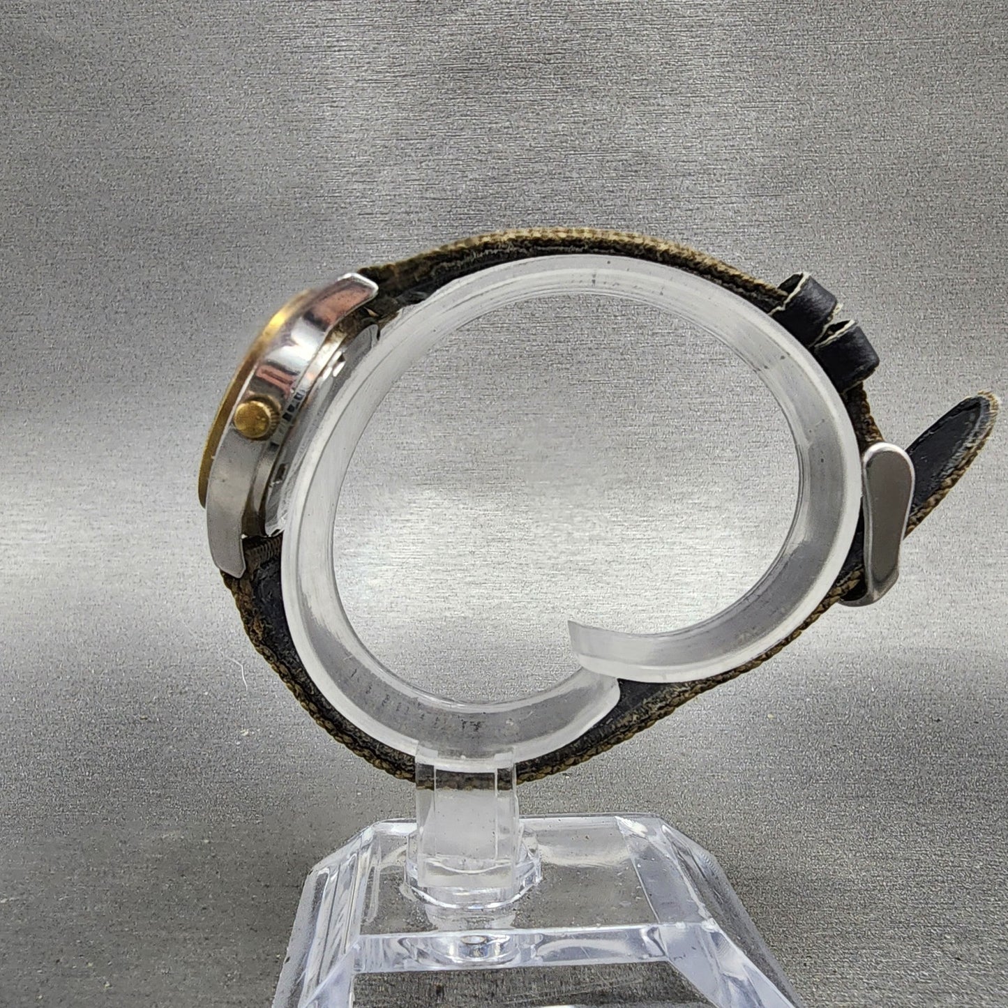 Eddie Bauer Watch Women 28mm Gray Dial Two Tone Rectangle 0922 New Battery5
