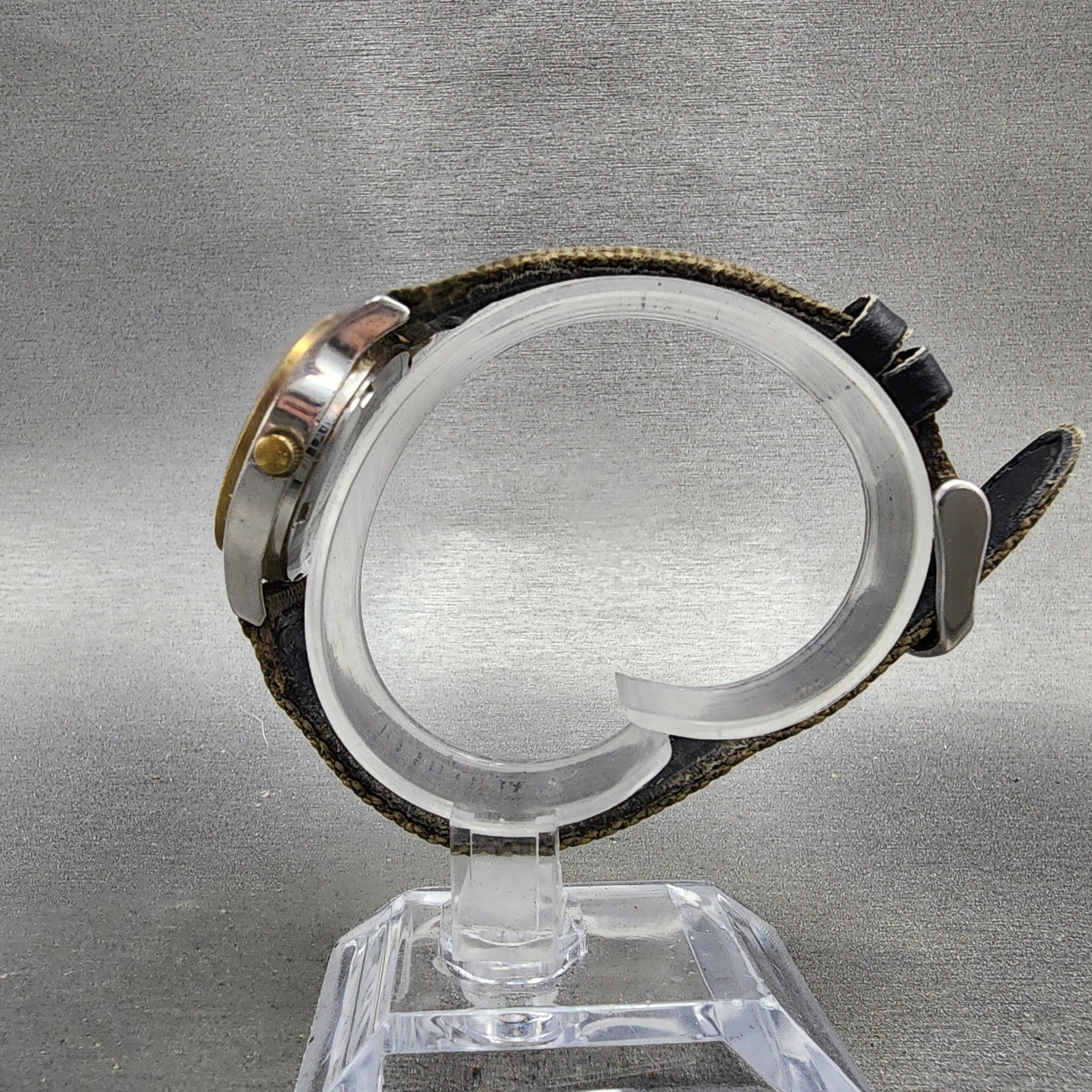 Eddie Bauer Watch Women 28mm Gray Dial Two Tone Rectangle 0922 New Battery5