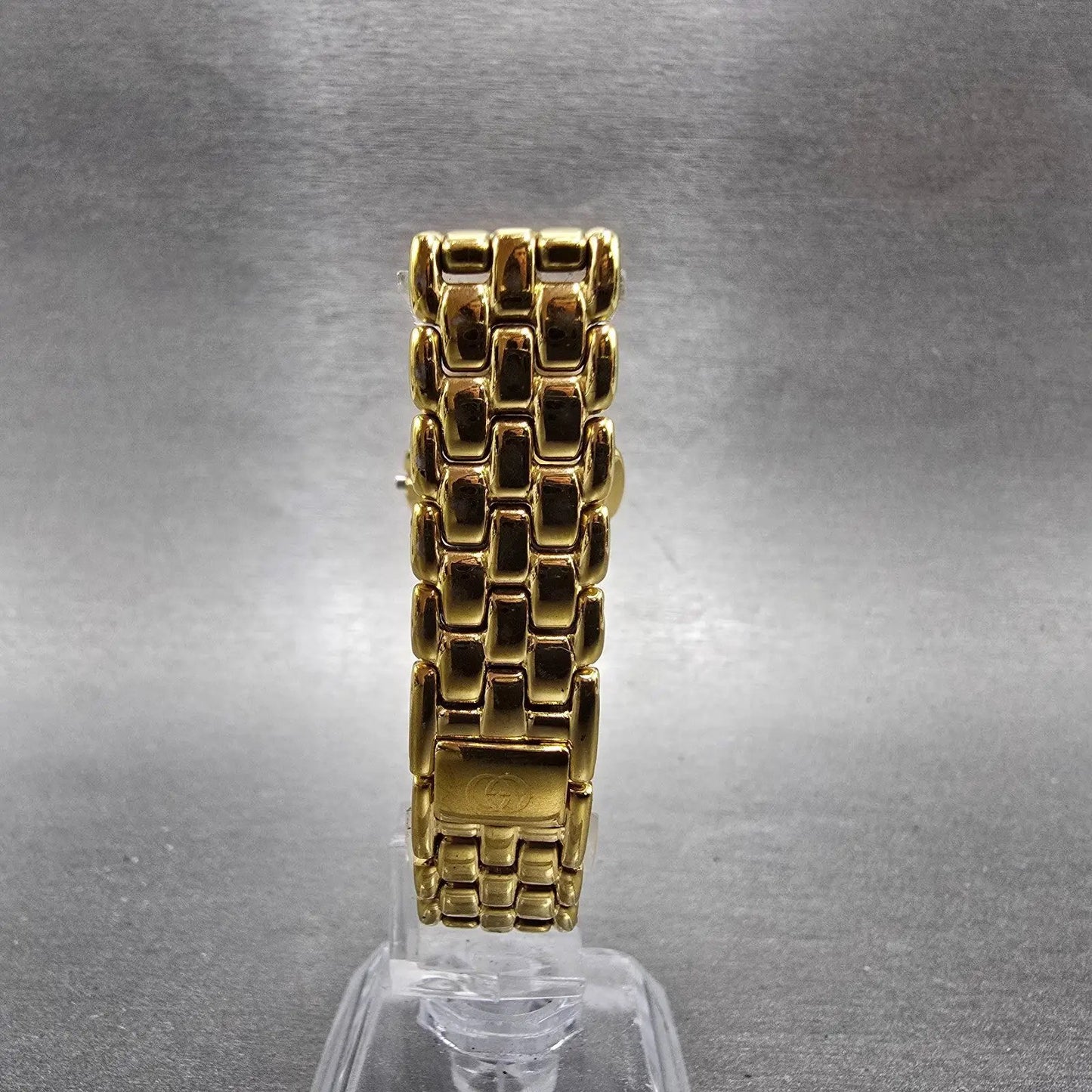Gucci 3400L Case And Bracelet 23mm Gold Plated Round Vintage7