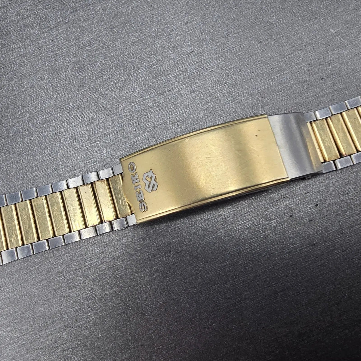 Seiko Watch Men 33mm White Dial Two Tone Daydate SQ 7132A VTG PARTS10