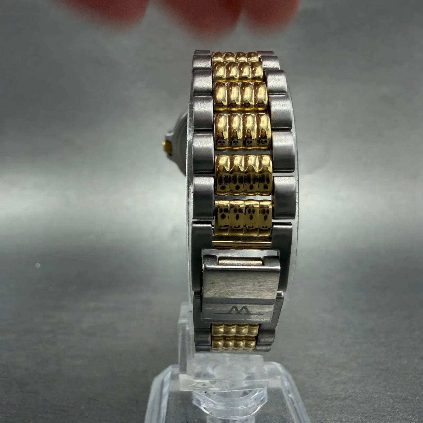 Wittnauer Watch Women 25mm White Dial Two Tone Date Round 9565 New Battery7