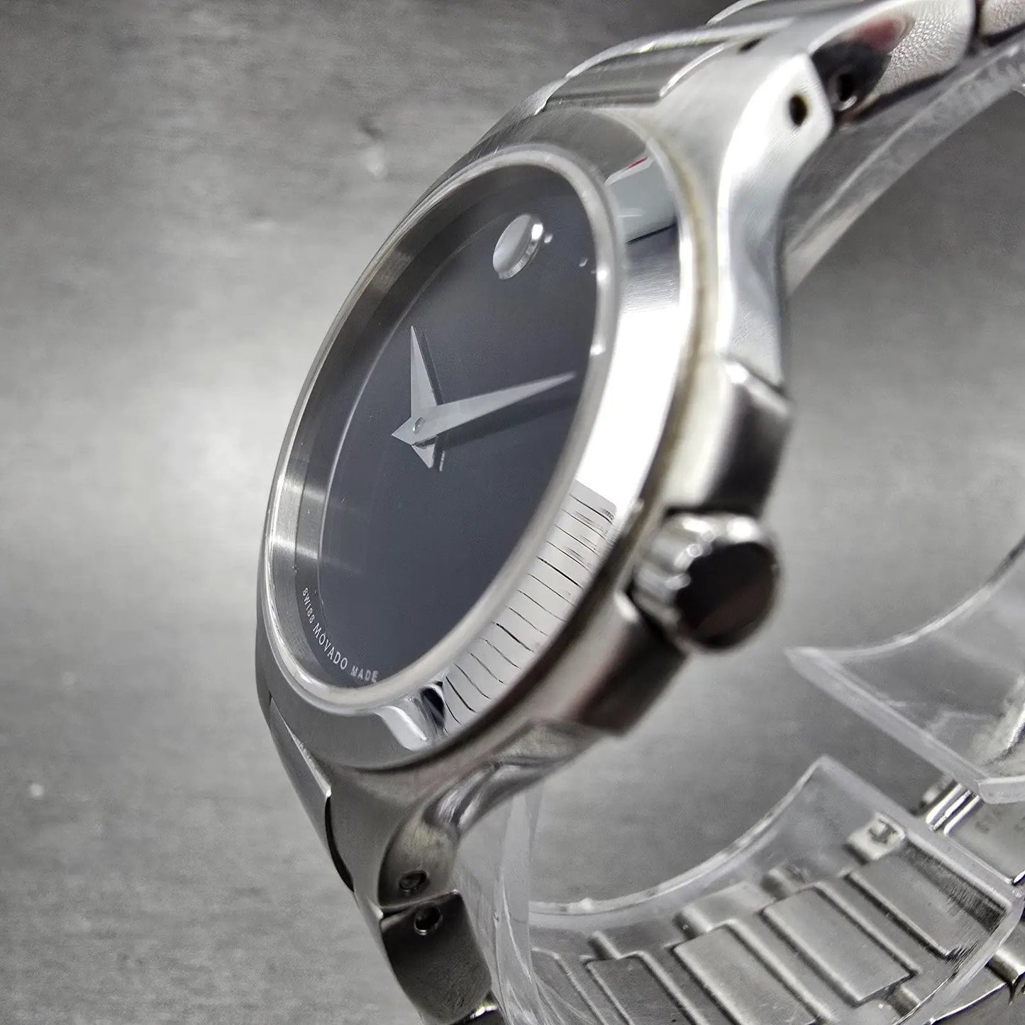 Movado Museum Watch Women 28mm Black Dial Silver Tone 01.3.14.1033 New Battery2