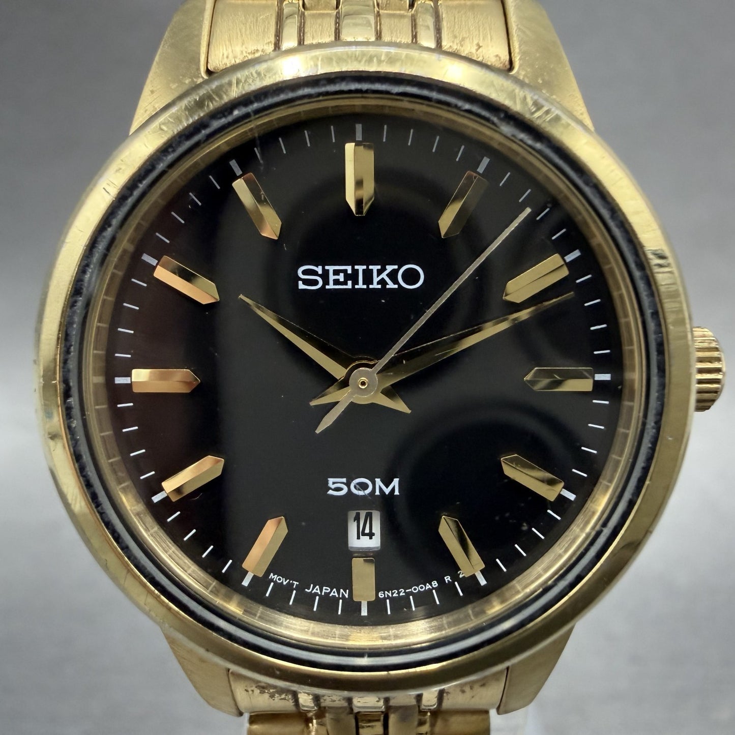 Seiko Watch Women 29mm Black Dial Gold Tone Date Round 6N22-00A0 New Battery AB1