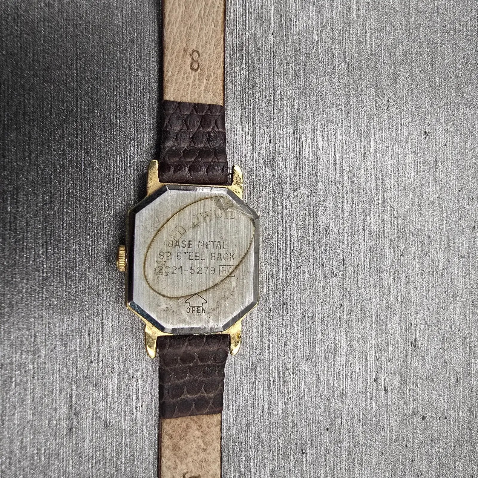 Seiko Watch Women 16mm Gray Dial Gold Tone Octagon 2C21-5279 New Battery Vintage10