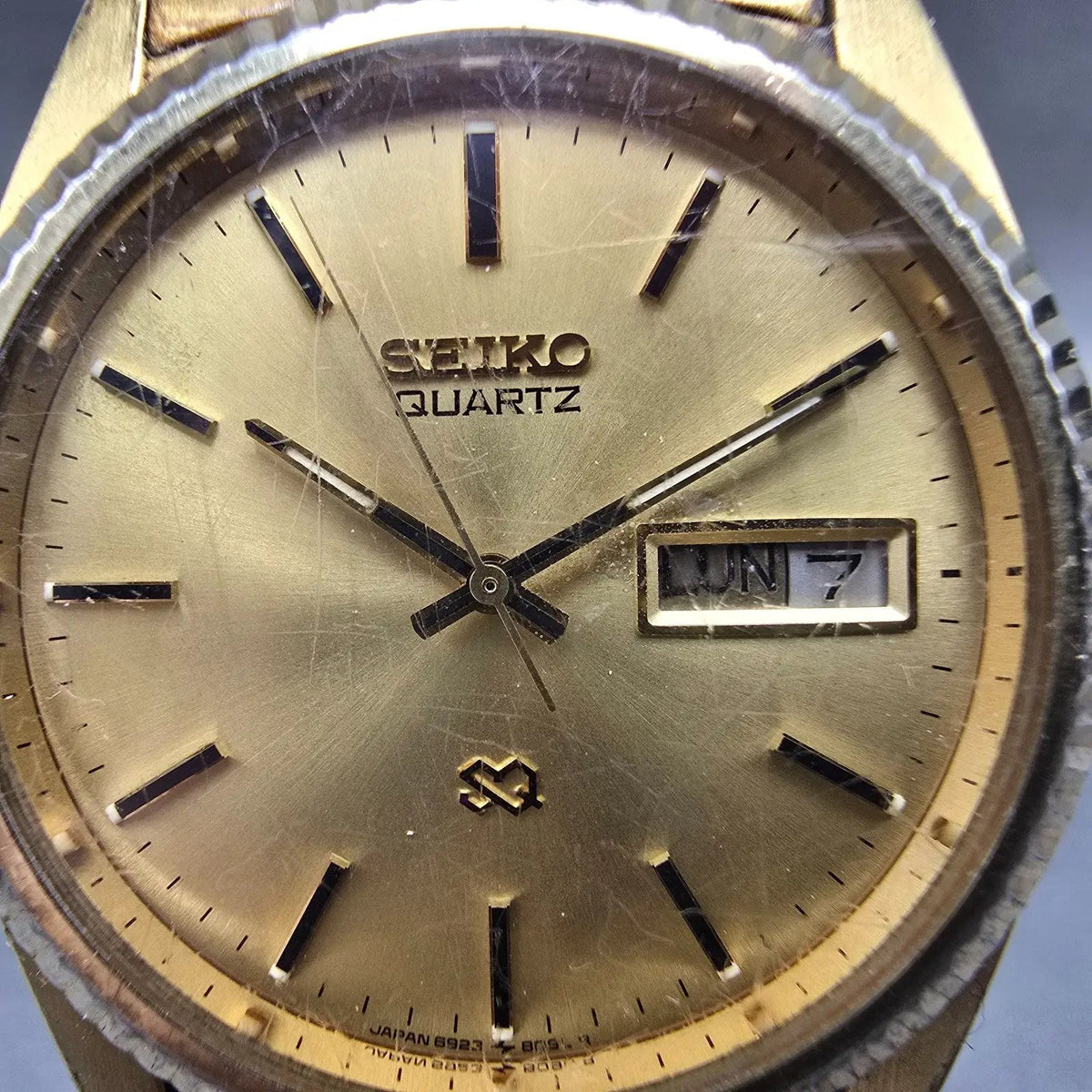 Seiko SQ President Watch Men 35mm Gold Dial Gold Tone Daydate 6923-8089 PARTS2