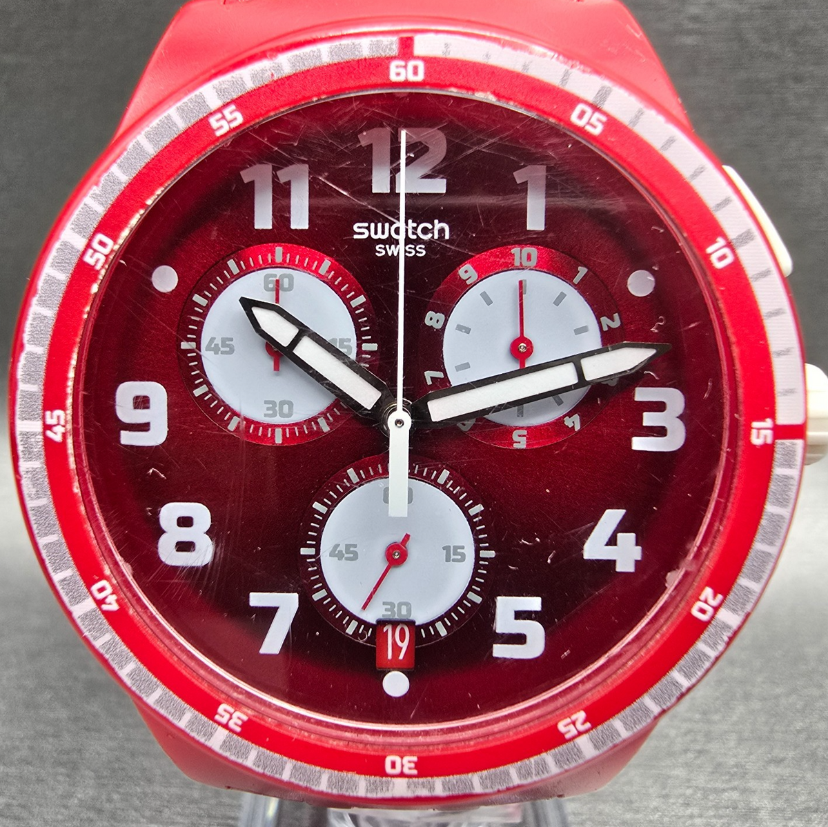 Swatch Spremuta Watch Men 42mm Red White Chronograph Date SUSR403 New Battery1