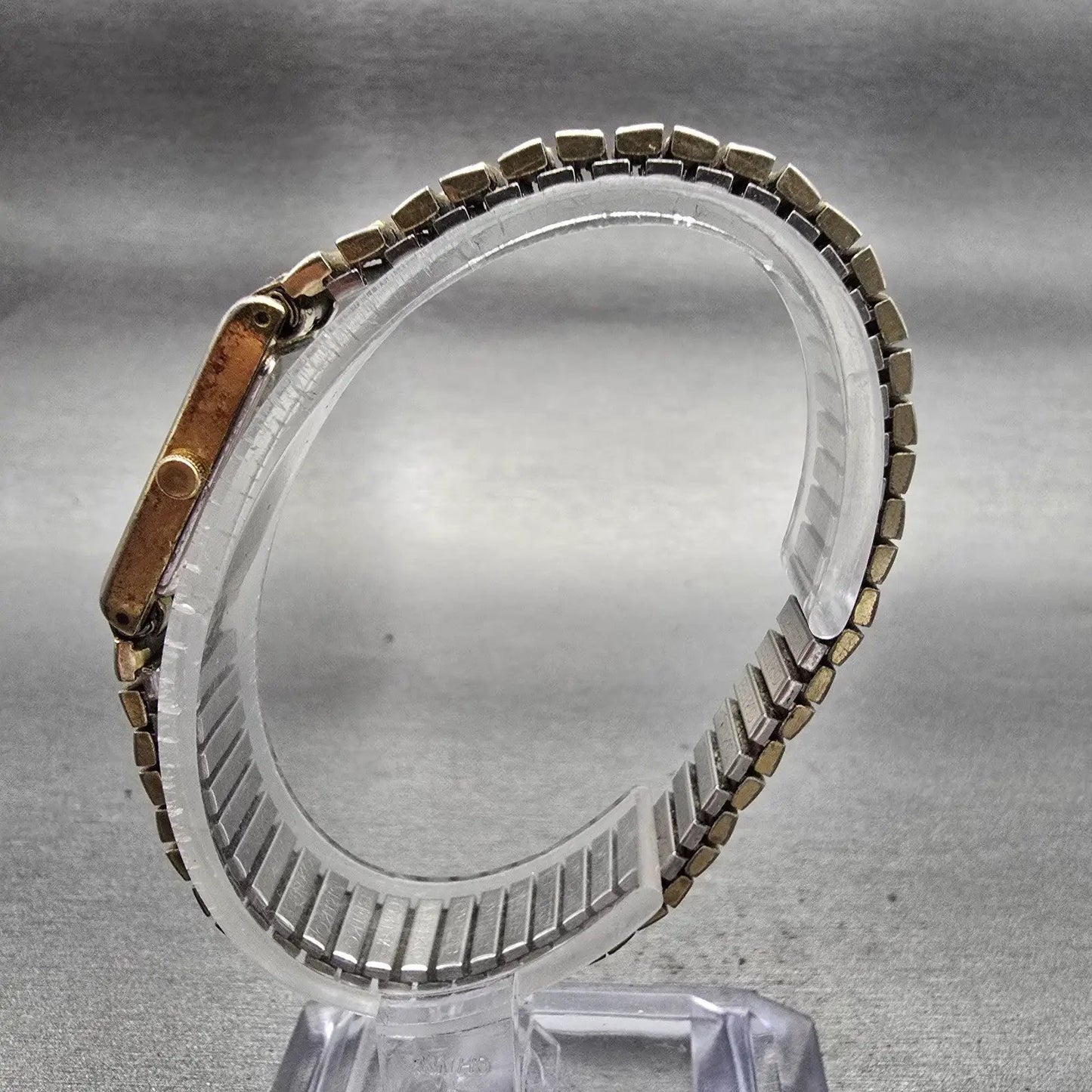 Seiko Watch Women 12mm Gold Dial Gold Tone Rectangle 2E20-5239 New Battery VTG6