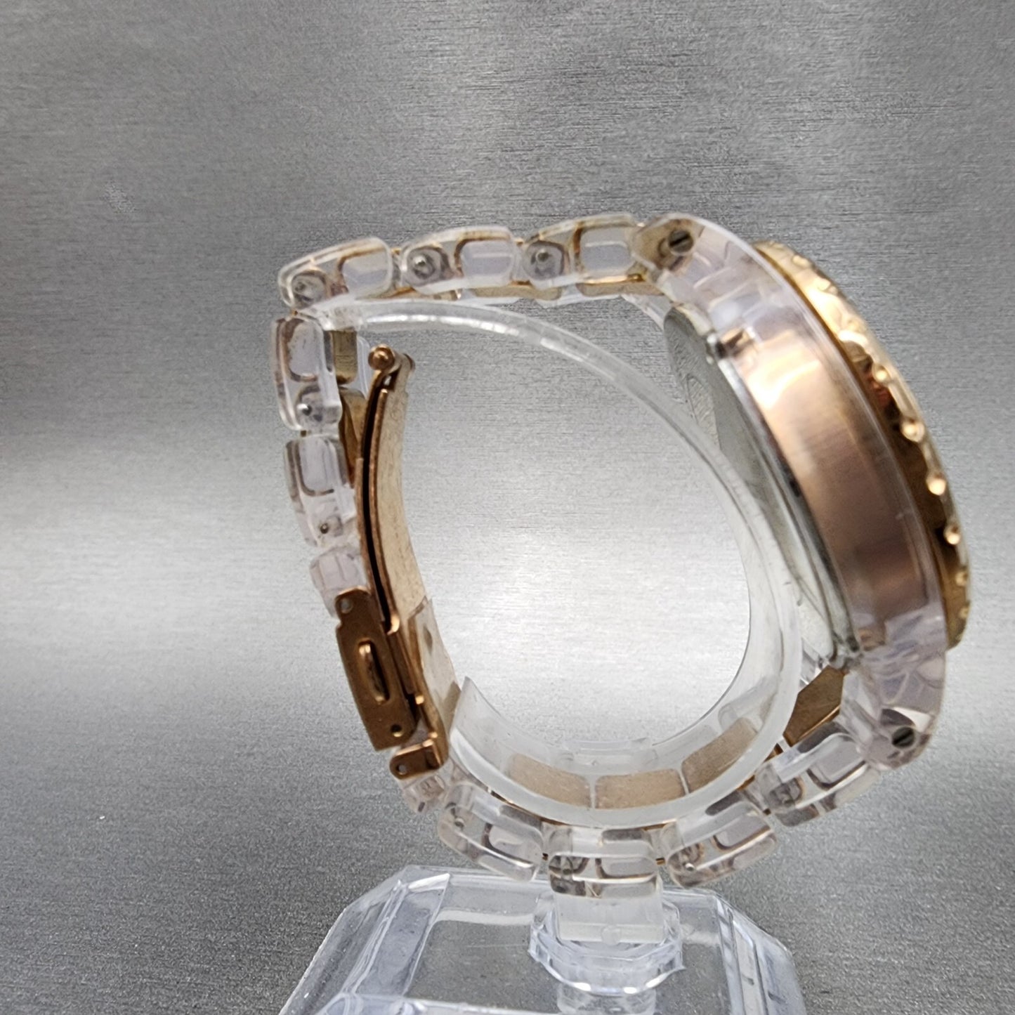 Michael Kors Madison Watch Women 42mm White Dial Two Tone Date Round New Battery8
