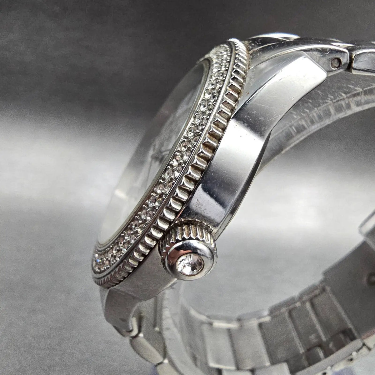 Bulova Watch Women 38mm Silver Dial Silver Tone Daydate Crystals 96N102 New Batt2