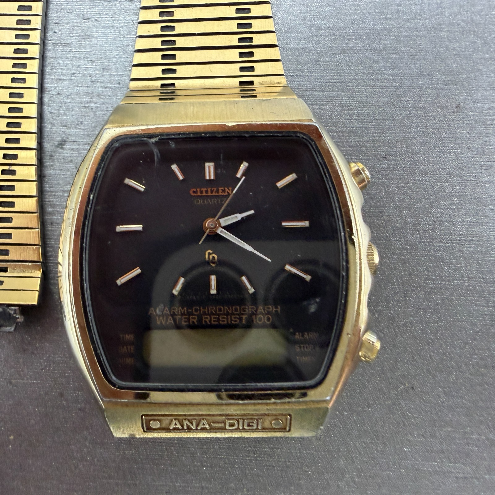 Citizen Analog Digital Watch Men 35mm Black Dial Gold Alarm Chrono 4-082699 PART2
