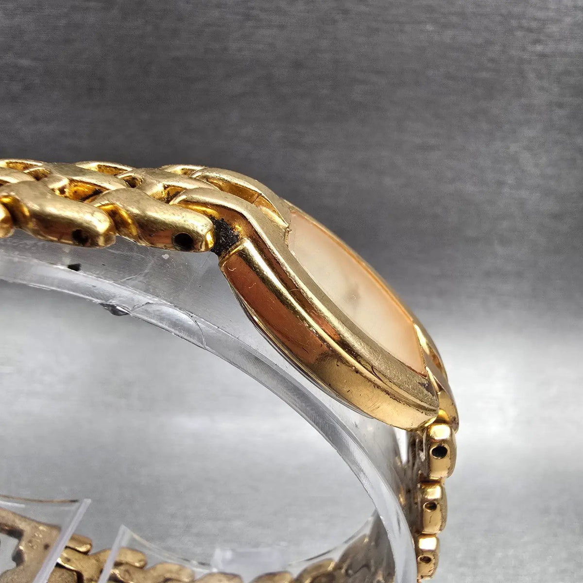 Seiko Watch Women 18mm Ivory Dial Gold Tone Oval 1N01-5C09 New Battery Vintage3