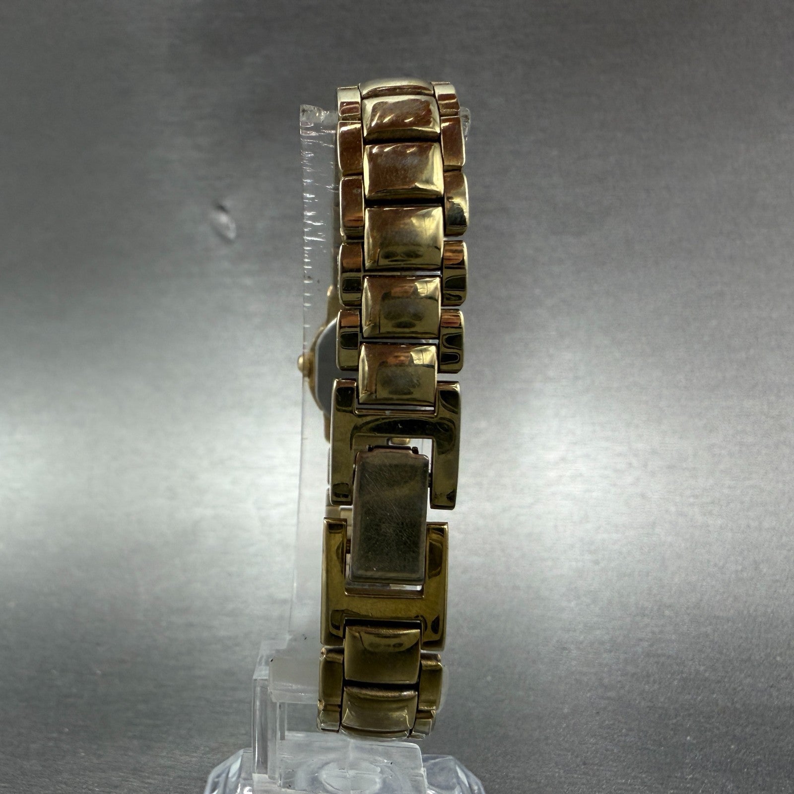 Seiko Watch Women 15mm Cream Dial Gold Tone Round Vinatge 1F20-5A79 New Battery7