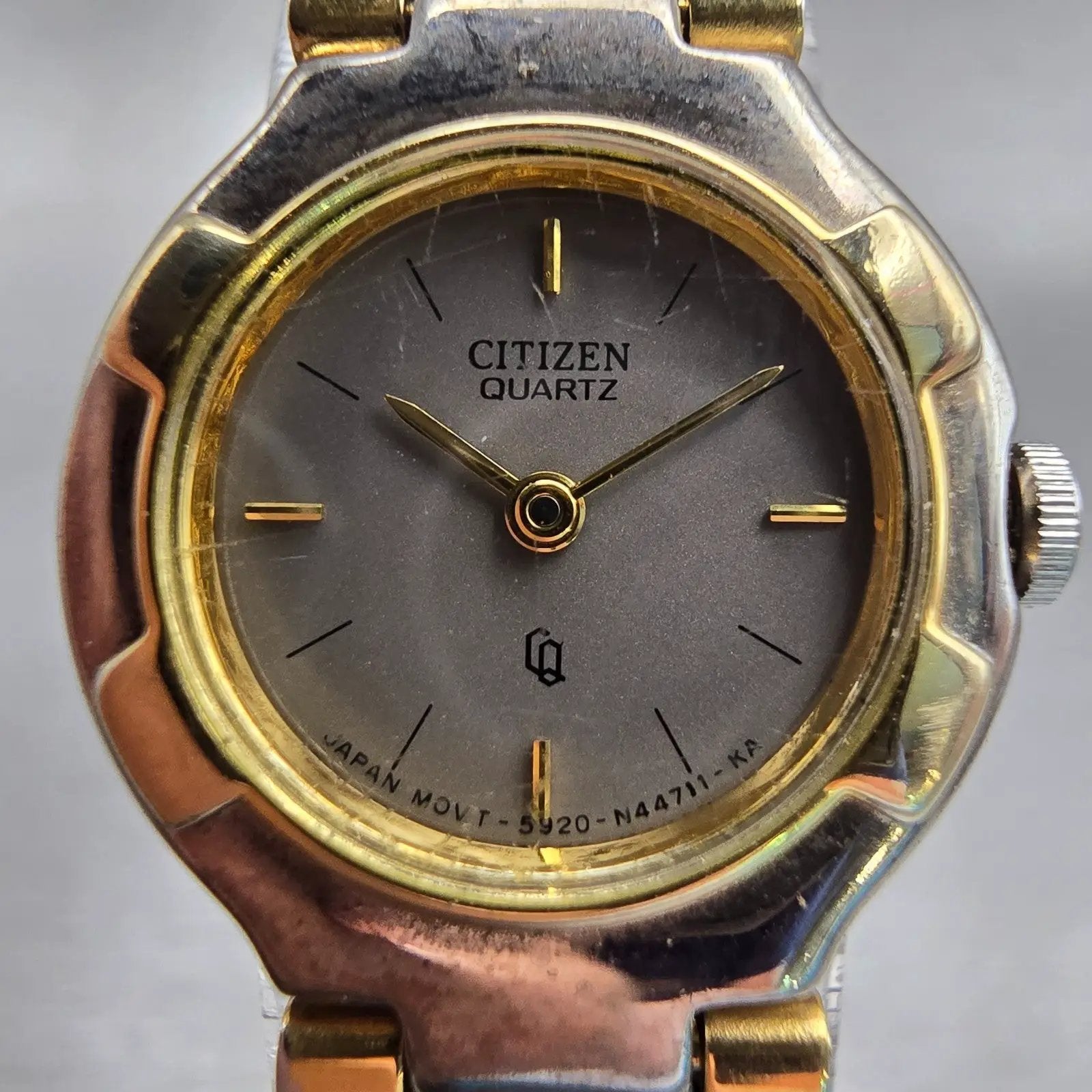 Citizen CQ Watch Women 20mm Silver Dial Two Tone Round 5920-S49593 New Battery G1