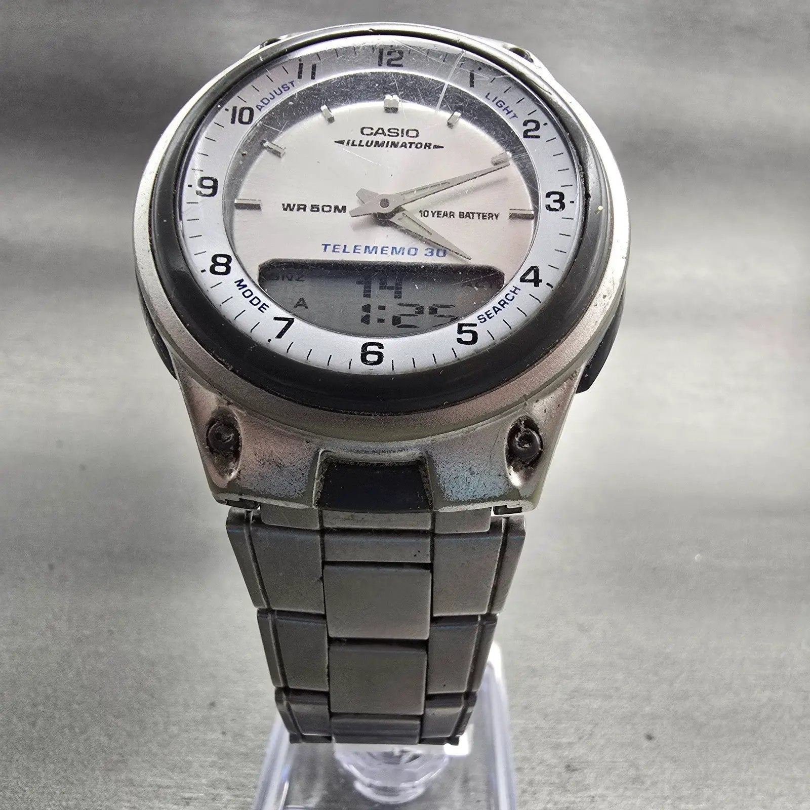 Casio Illuminator AW-80 Watch Men 40mm Silver Dial Silver Tone Daydate New BattH5