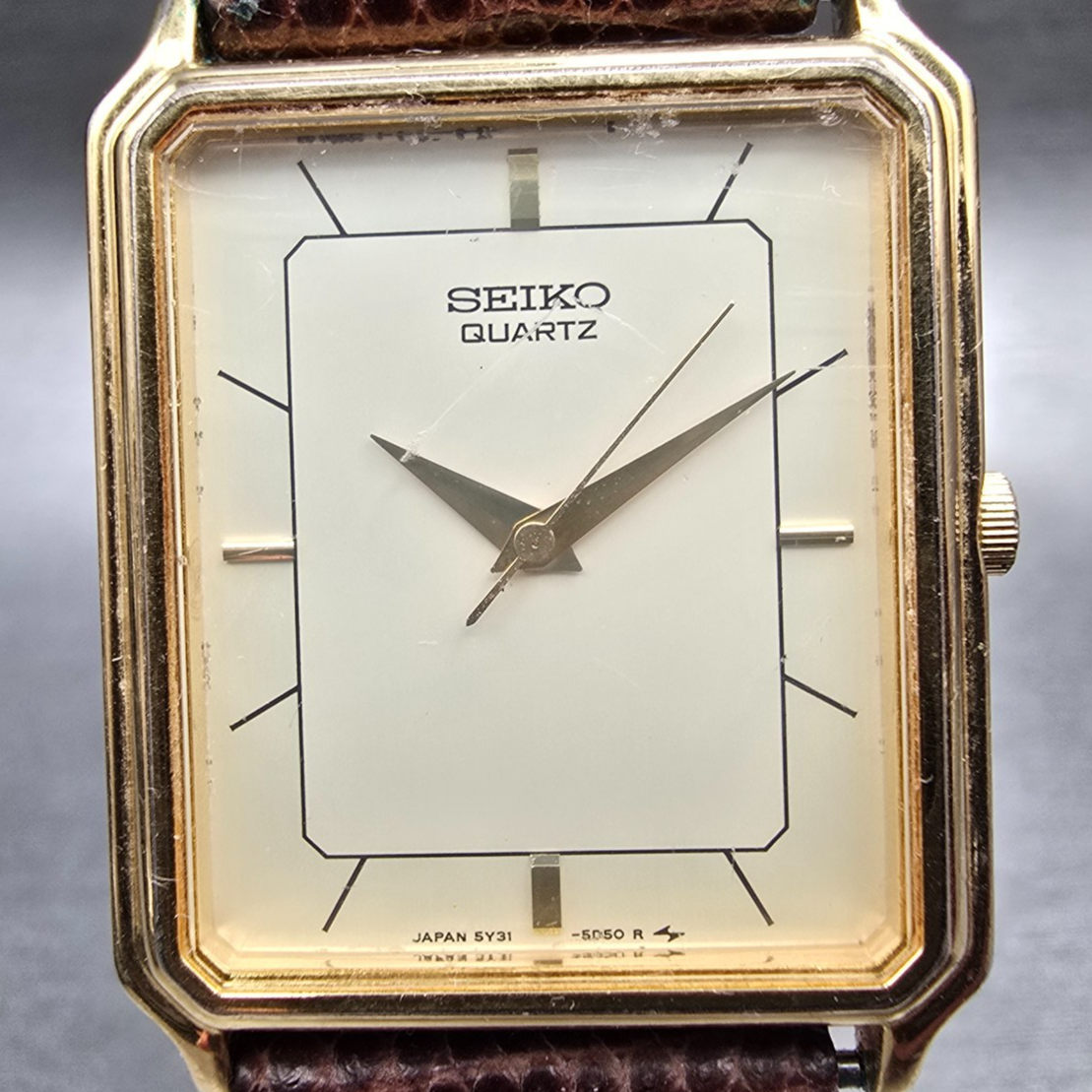 Seiko Watch Men 25mm Champagne Dial Gold Tone Rectangle 5Y31-5A39 New Battery1