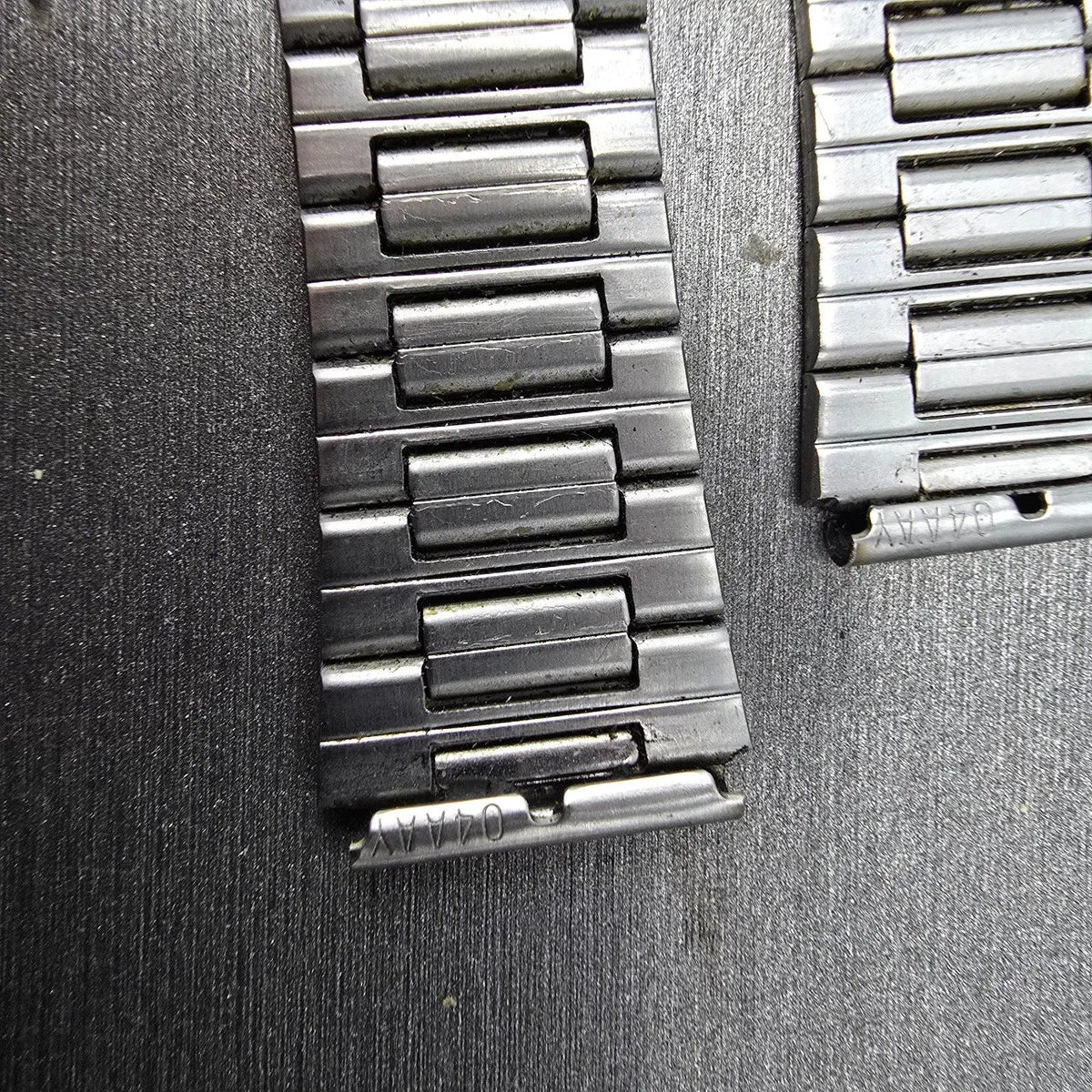 Seiko Bracelet 16mm Stainless Steel Gold Tone Vintage Japan 04AAY MISSING Clasp9