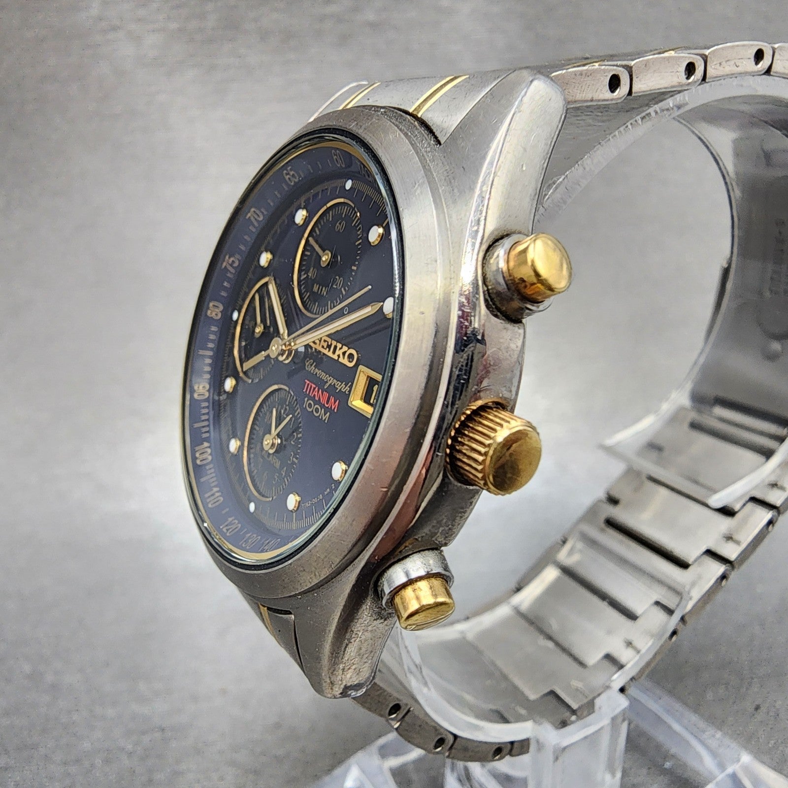 Seiko Chronograph Watch Men 38mm Blue Dial Titanium Date Alarm 7T620FD0 PARTS3