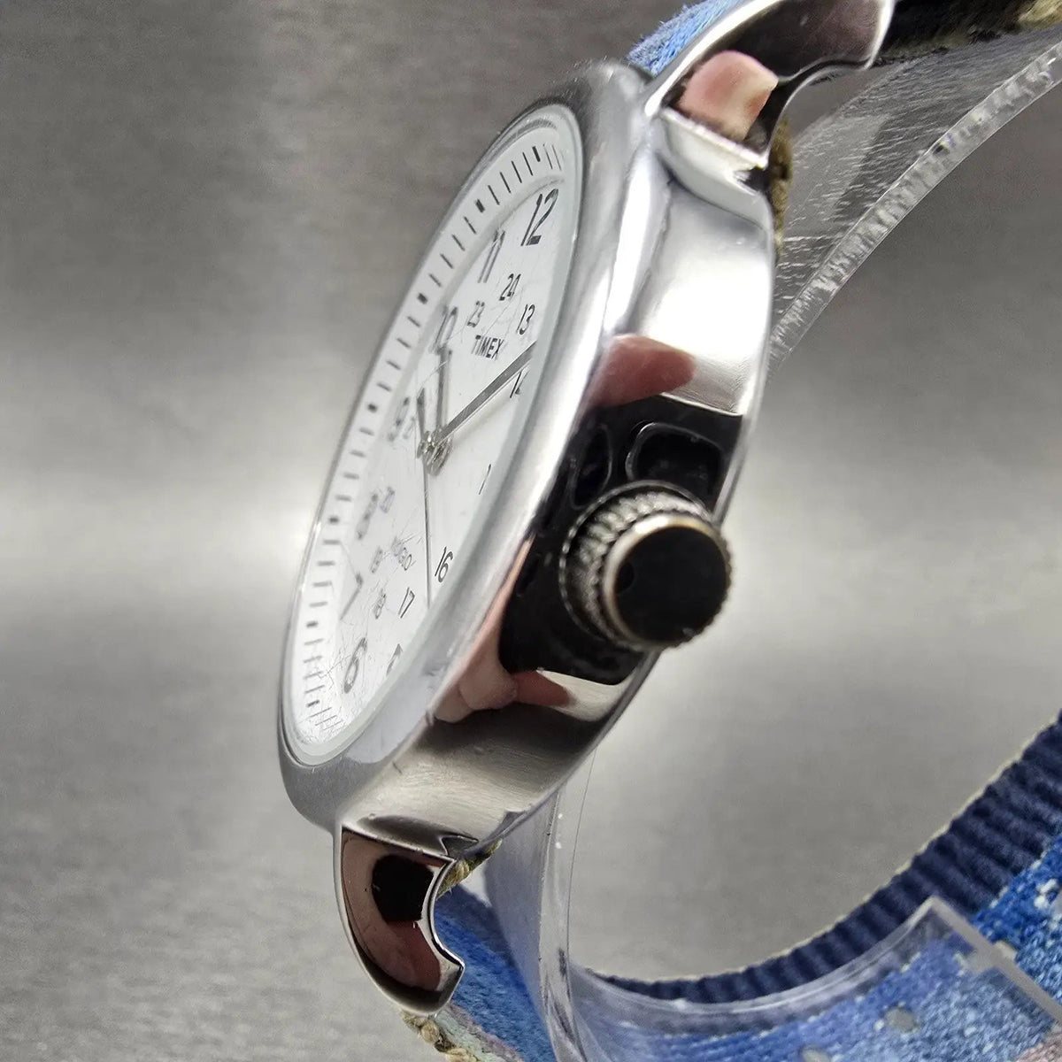 Timex Weekender Watch Men 38mm White Dial Silver Tone TW2R10400 New Battery Blue2