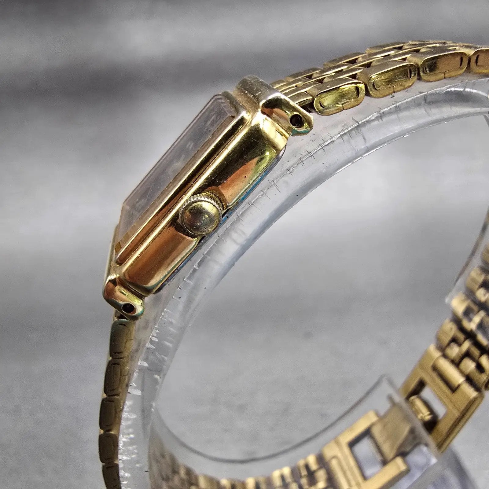 Seiko Watch Women 14mm Black Dial Gold Tone Rectangle 1F20-5B89 New Battery VTG2