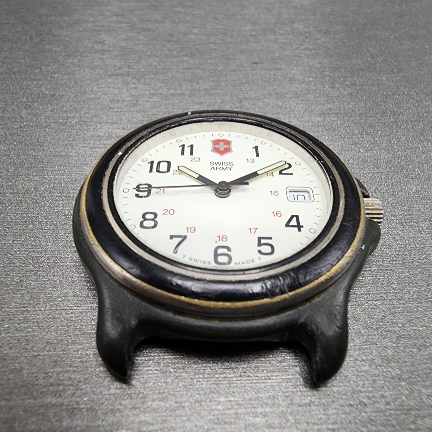 Victorinox Swiss Army Watch Men 39mm White Dial Black Tone Date Round PARTS3