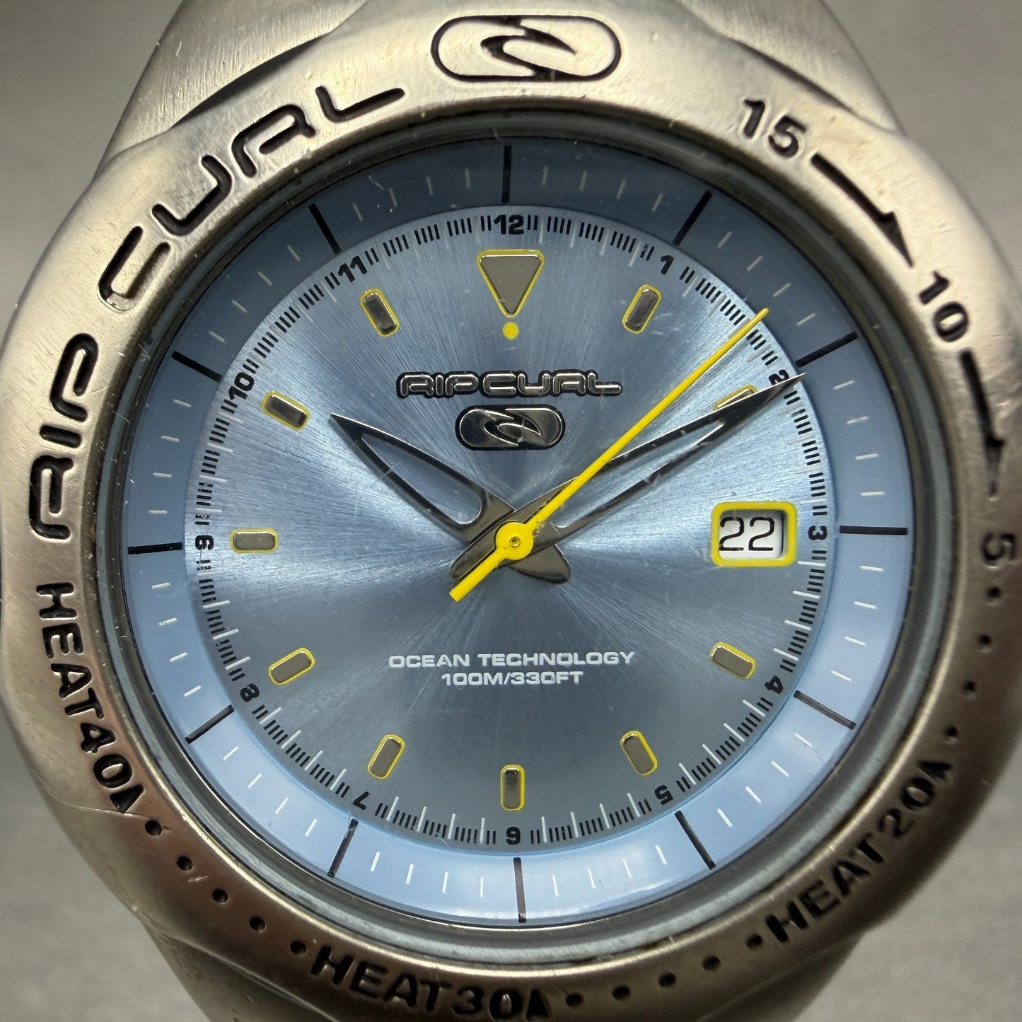 Ripcurl Dive Watch Men 40mm Blue Dial Steel Date Round  New Battery1