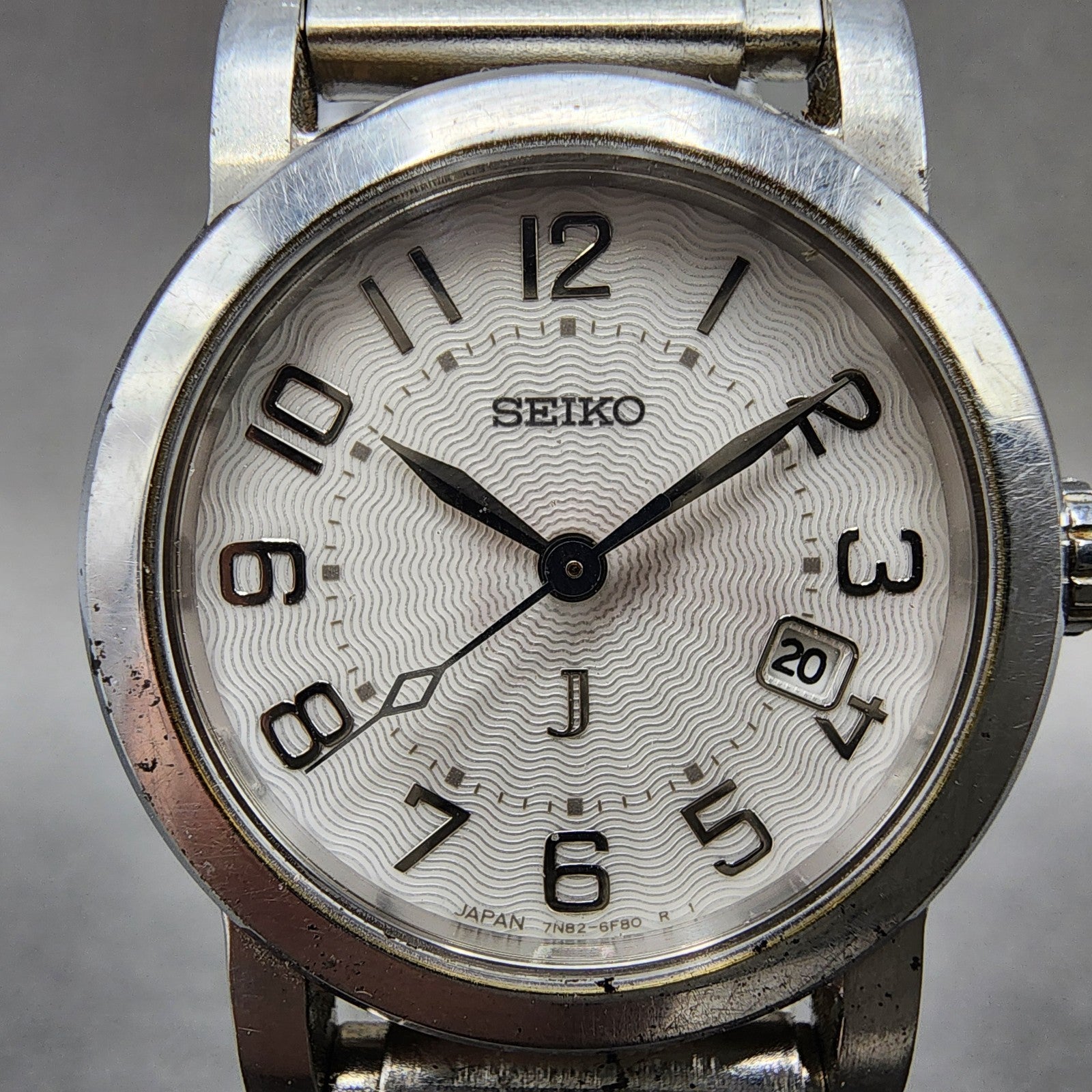 Seiko Watch Women 26mm Silver Dial Silver Tone Date Round 7n826d90 New Battery1