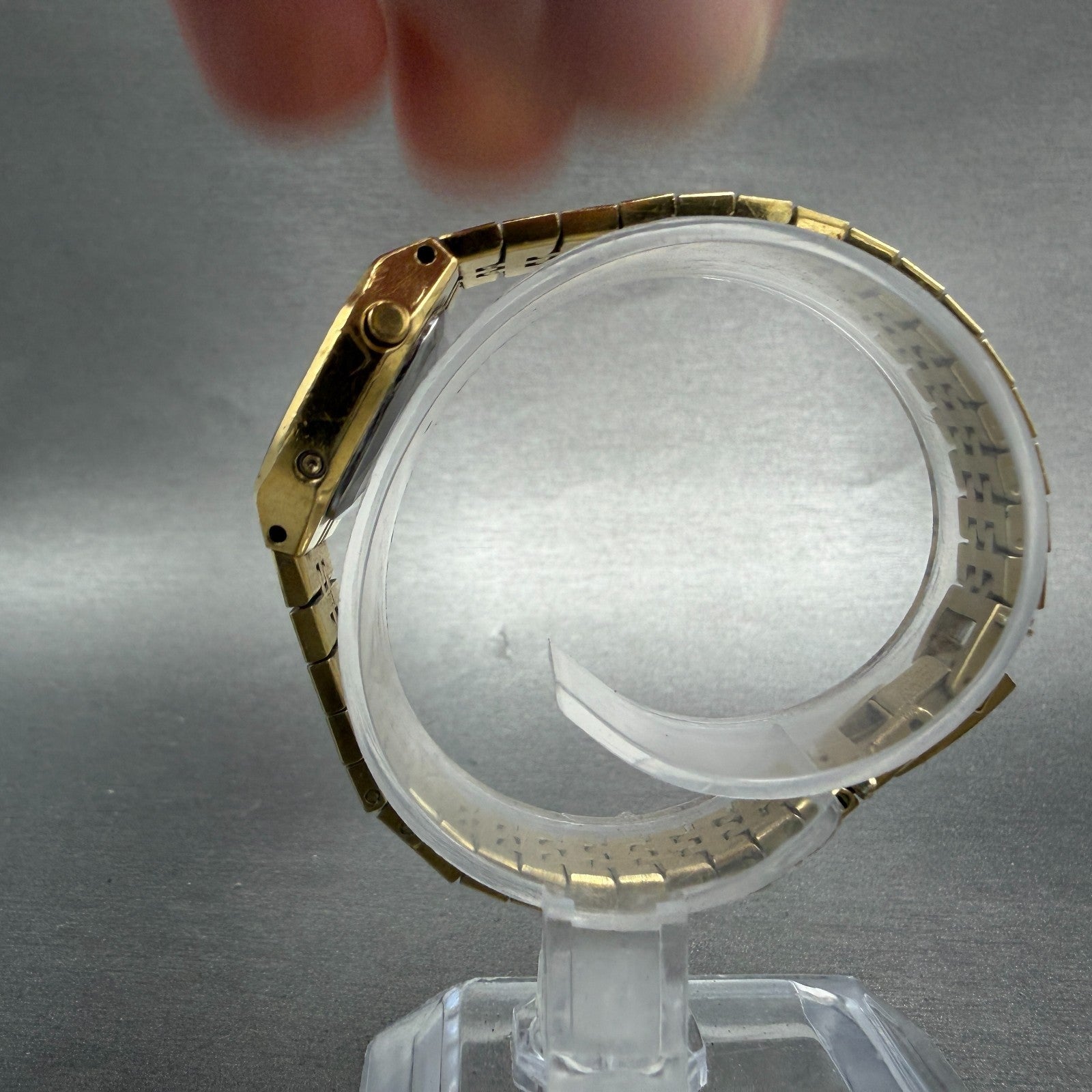 Seiko Digital Watch Women 23mm Champagne Dial Gold Tone L221-5059 New Battery6