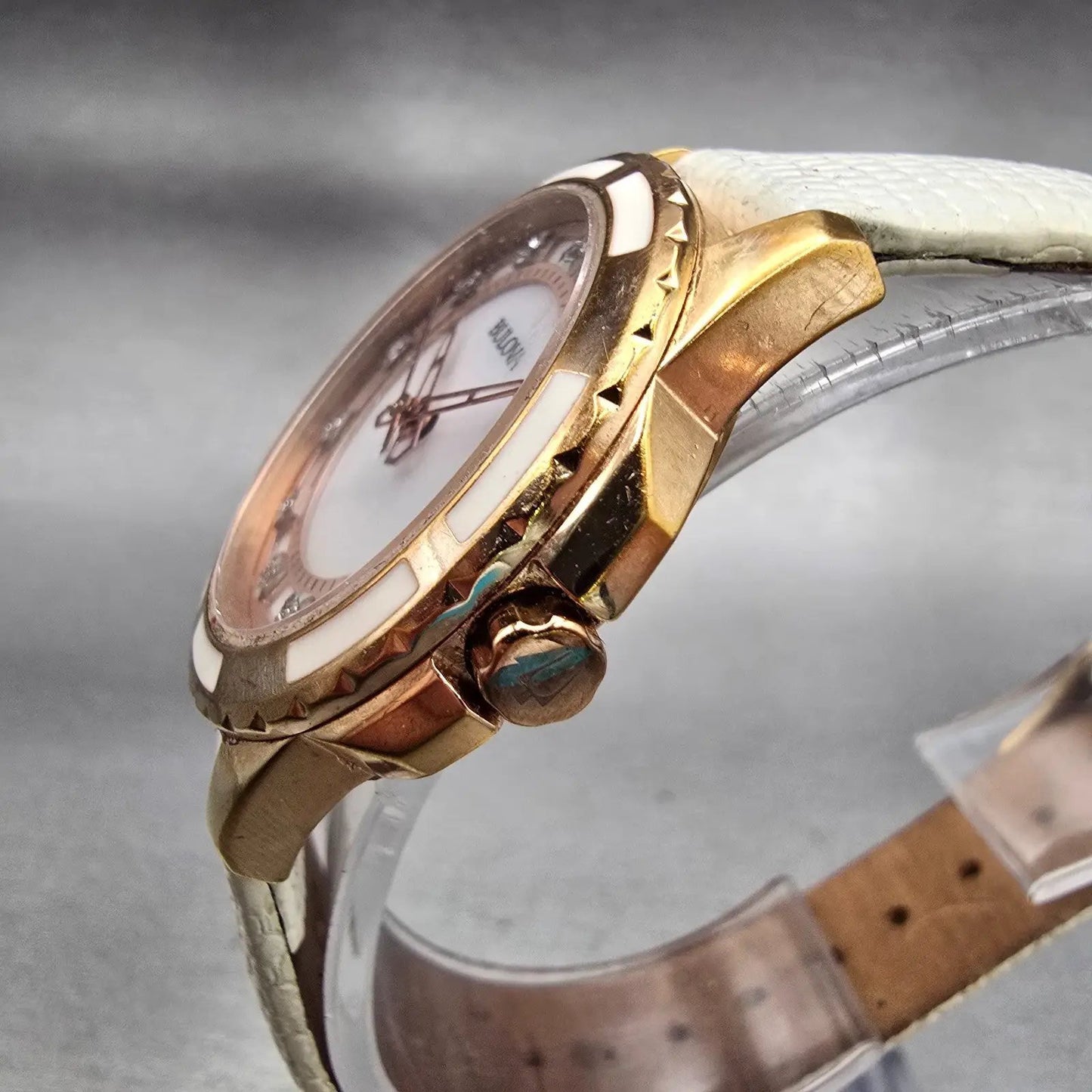 Bulova Watch Women 32mm MOP Dial Rose Gold Tone Diamond Round 98P119 New Battery2
