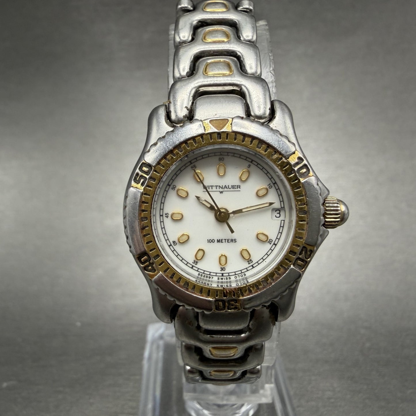 Wittnauer Dive Watch Women 24mm White Dial Two Tone Round SS25970703 New Battery0
