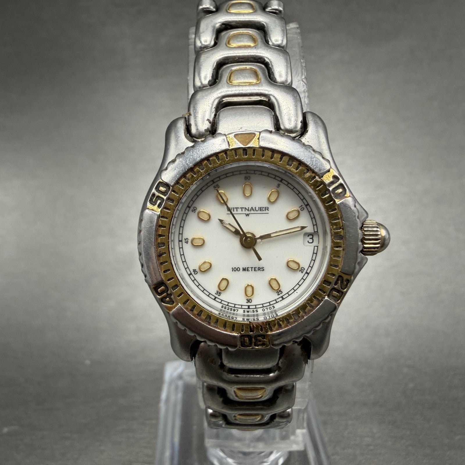 Wittnauer Dive Watch Women 24mm White Dial Two Tone Round SS25970703 New Battery0