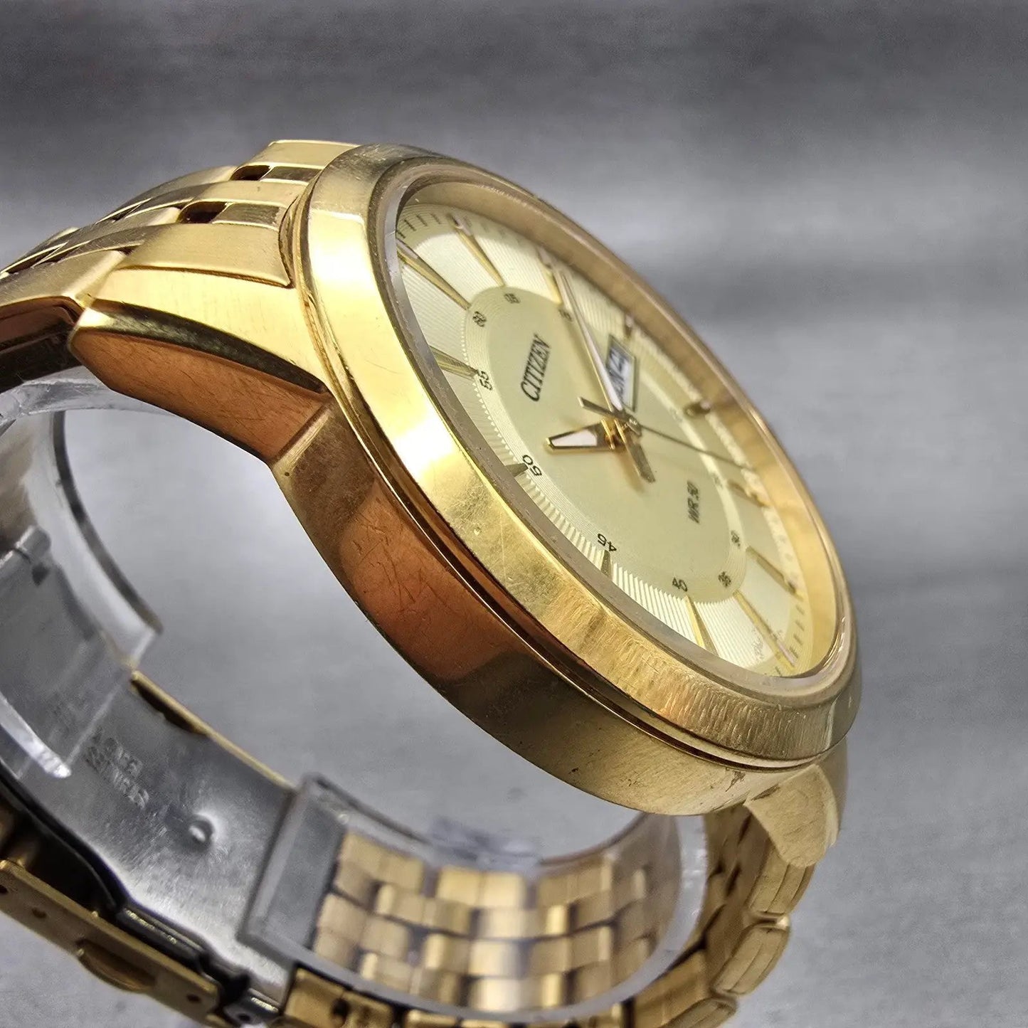 Citizen Watch Men 41mm Gold Dial Gold Tone Daydate Round 1502-S097835 New Batt3