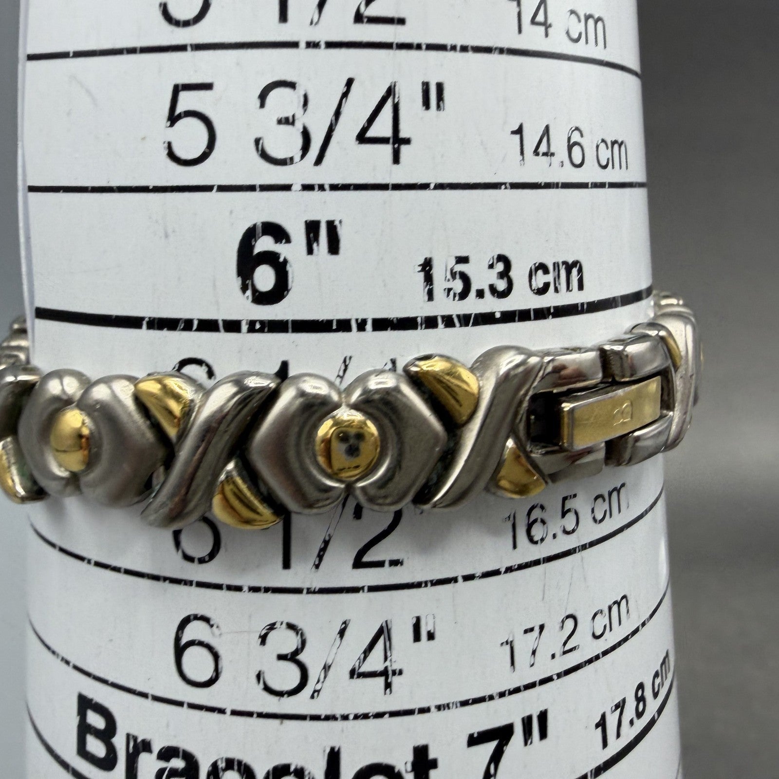 Bulova Watch Women 20mm White Dial Two Tone Round Bracelet 98T23 New Battery10