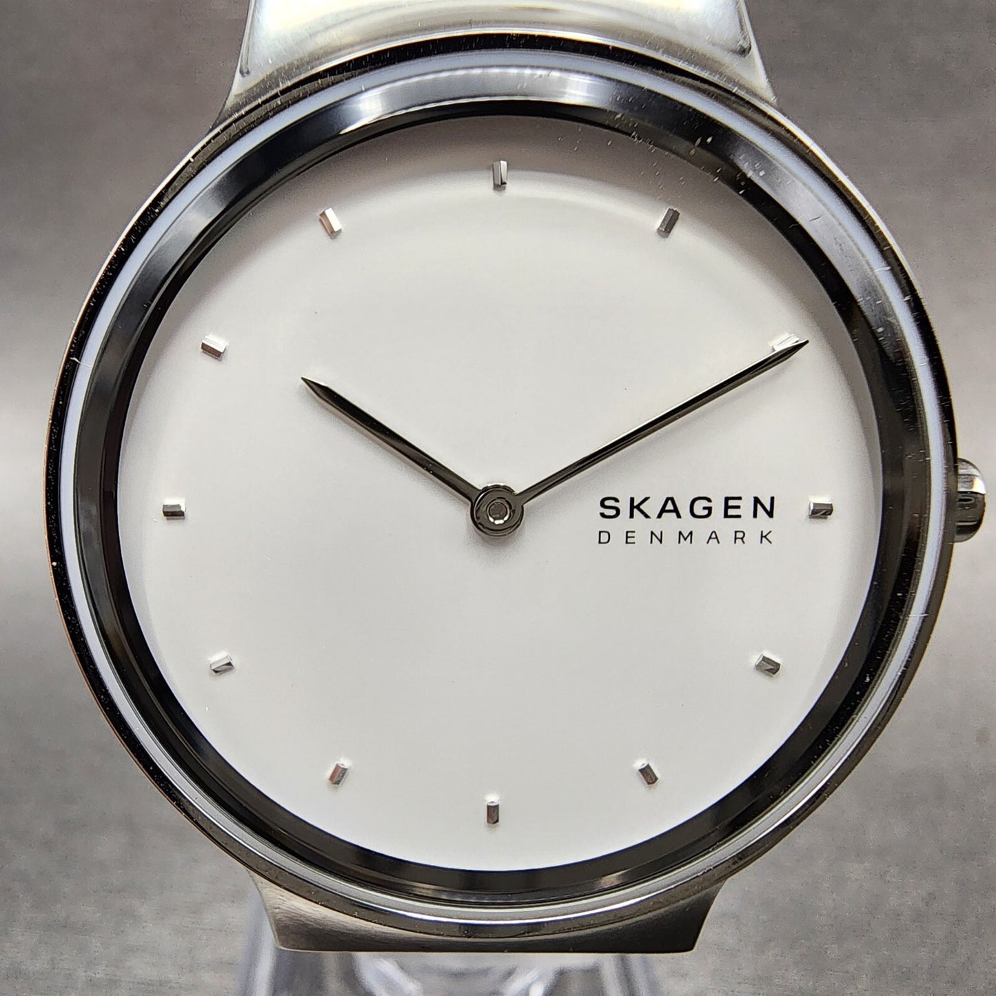 Skagen Freja Watch Women 34mm White Dial Steel Round Mesh Band SKW2823 NWT2