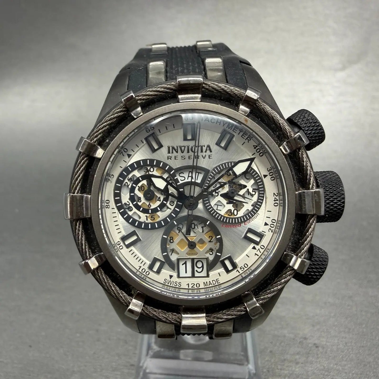 Invicta Reserve Bolt Chrono Watch Women 40mm Silver Dial Black Date 0201 Newbatt0