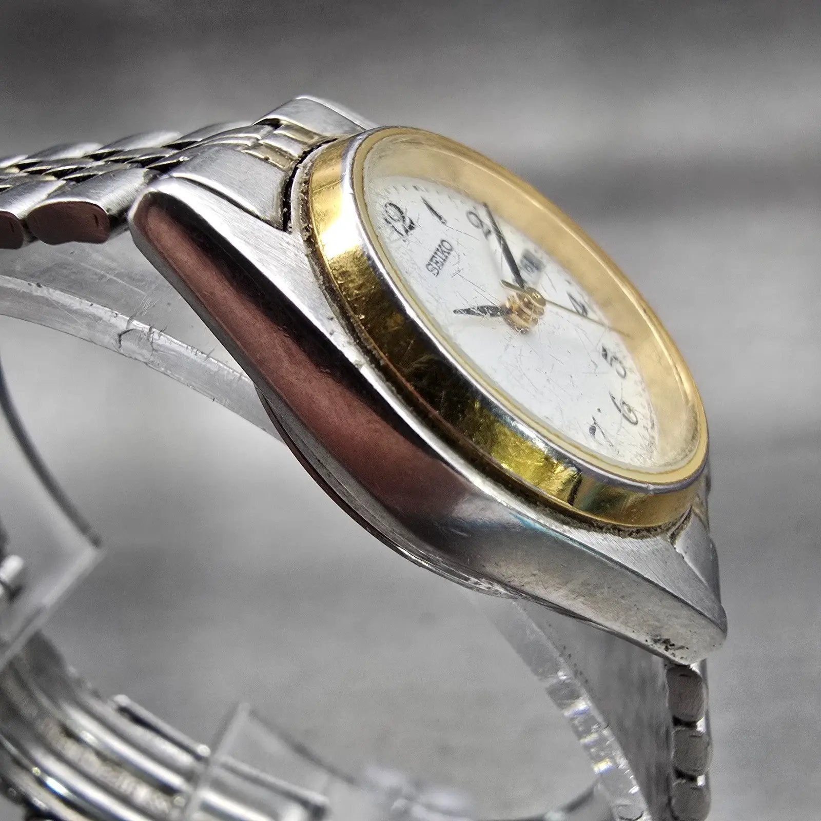 Seiko Watch Women 24mm White Dial Two Tone Daydate Round 7N83-0011 New Battery3