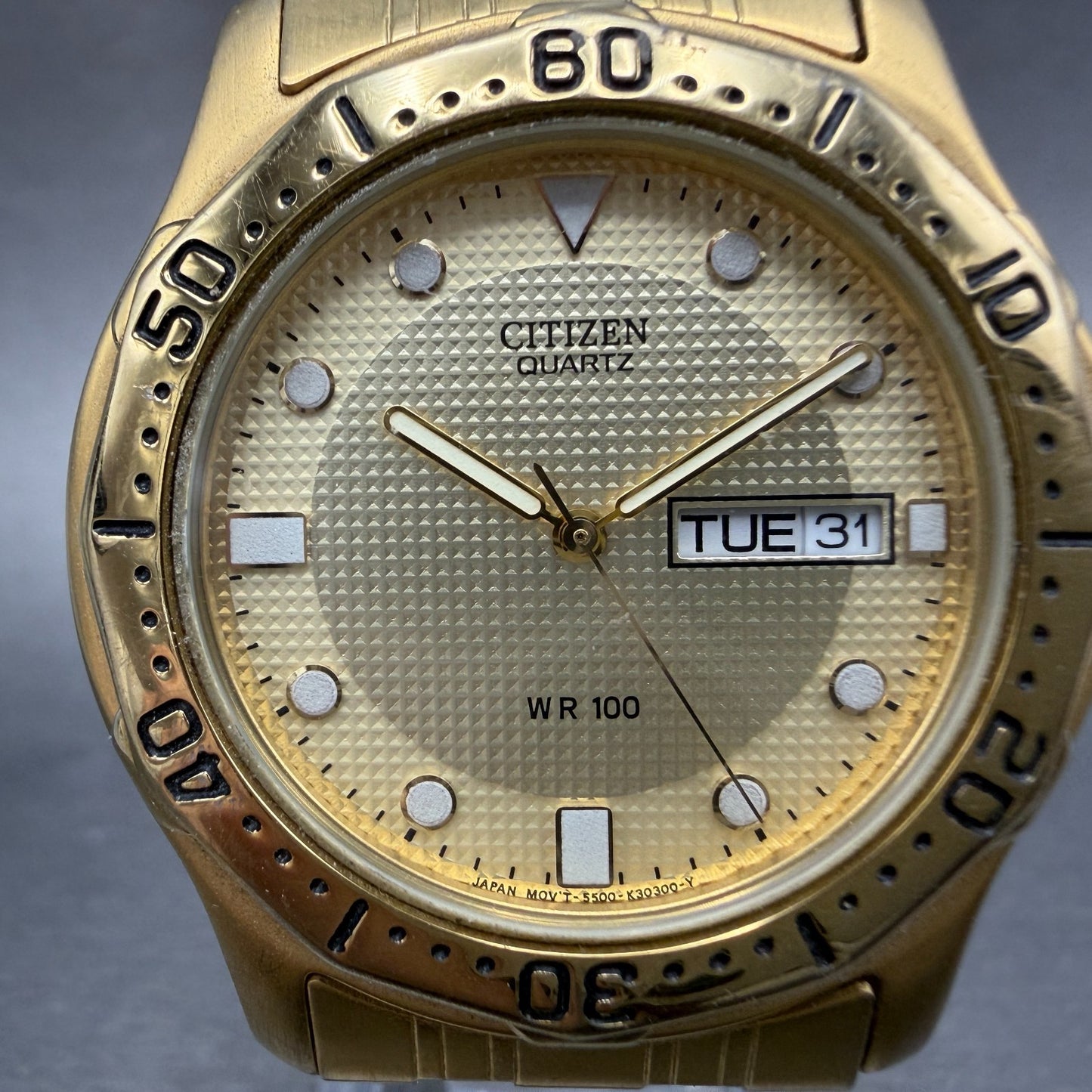 Citizen Watch Men 37mm Champagne Dial Gold Tone Daydate Round New Battery VTG1