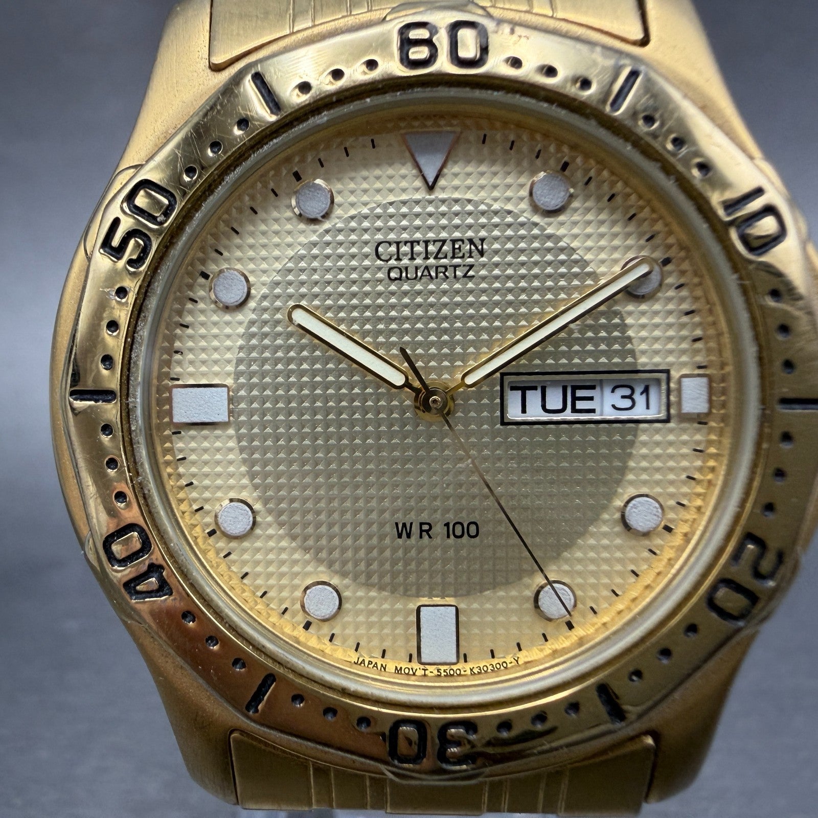 Citizen Watch Men 37mm Champagne Dial Gold Tone Daydate Round New Battery VTG1