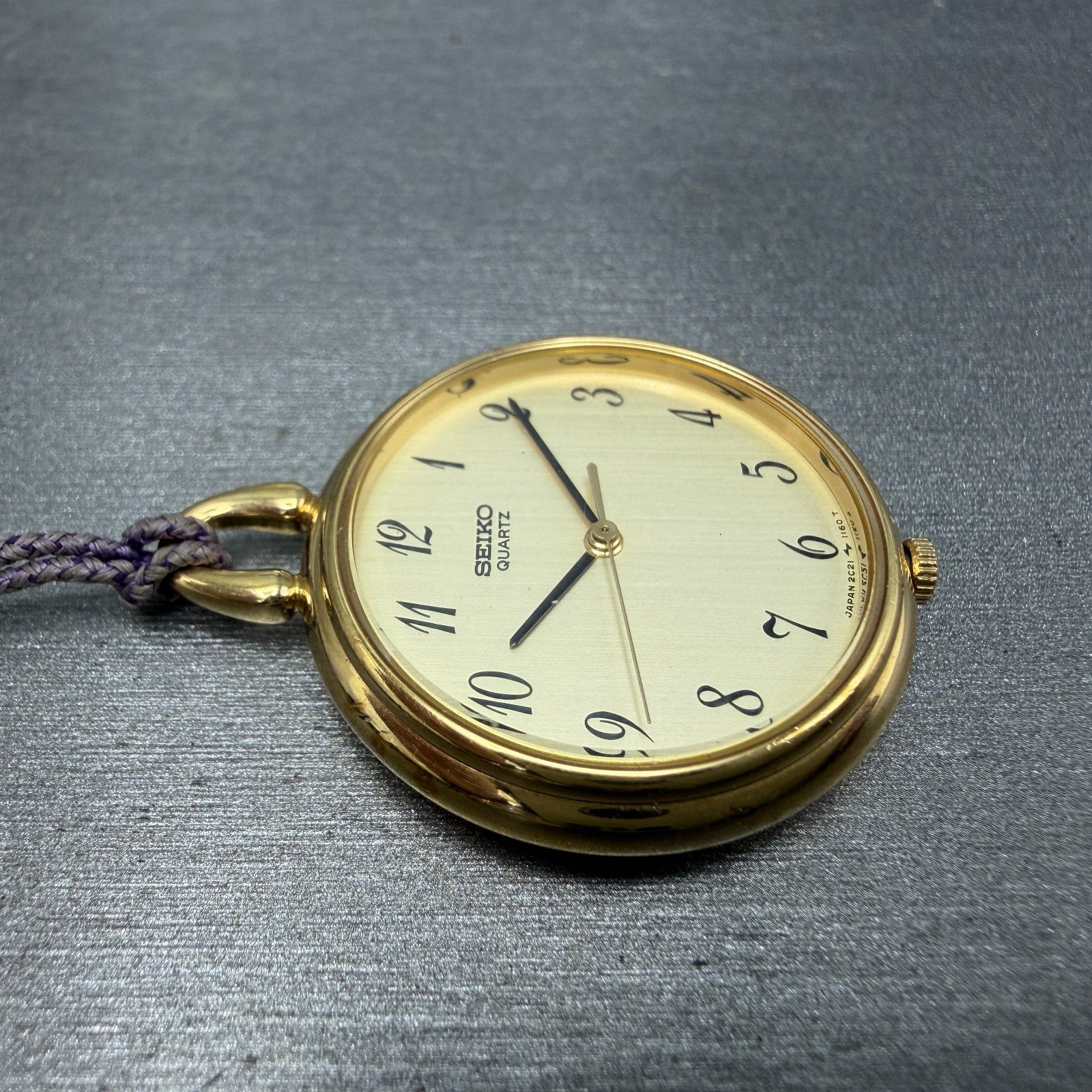 Seiko Pocket Watch Women 27mm Champagne Dial Gold Tone 2C21-0300 New Battery6