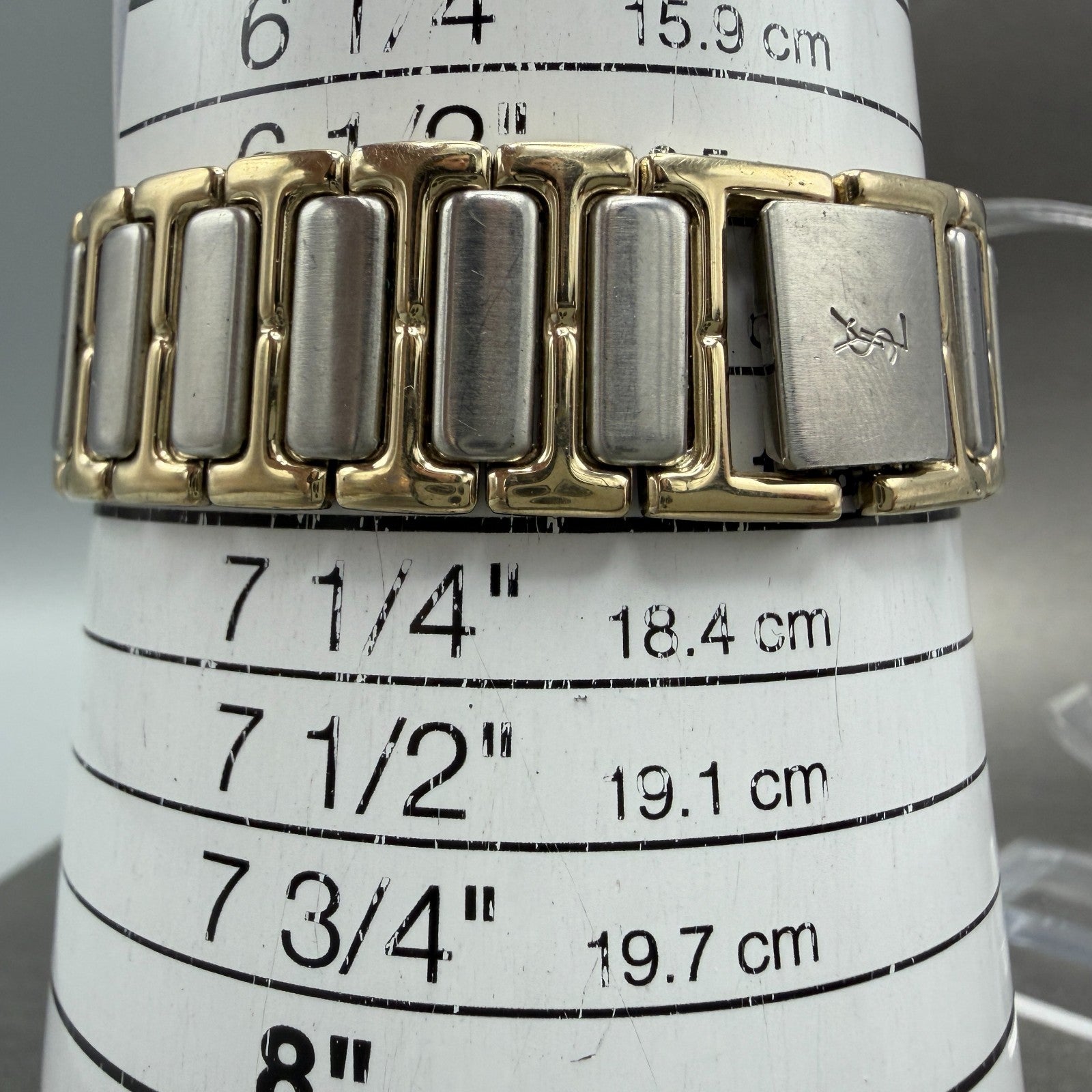 Yves Saint Laurent Watch Women 31mm White Dial Gold Tone Round NO CASEBACK PARTS11