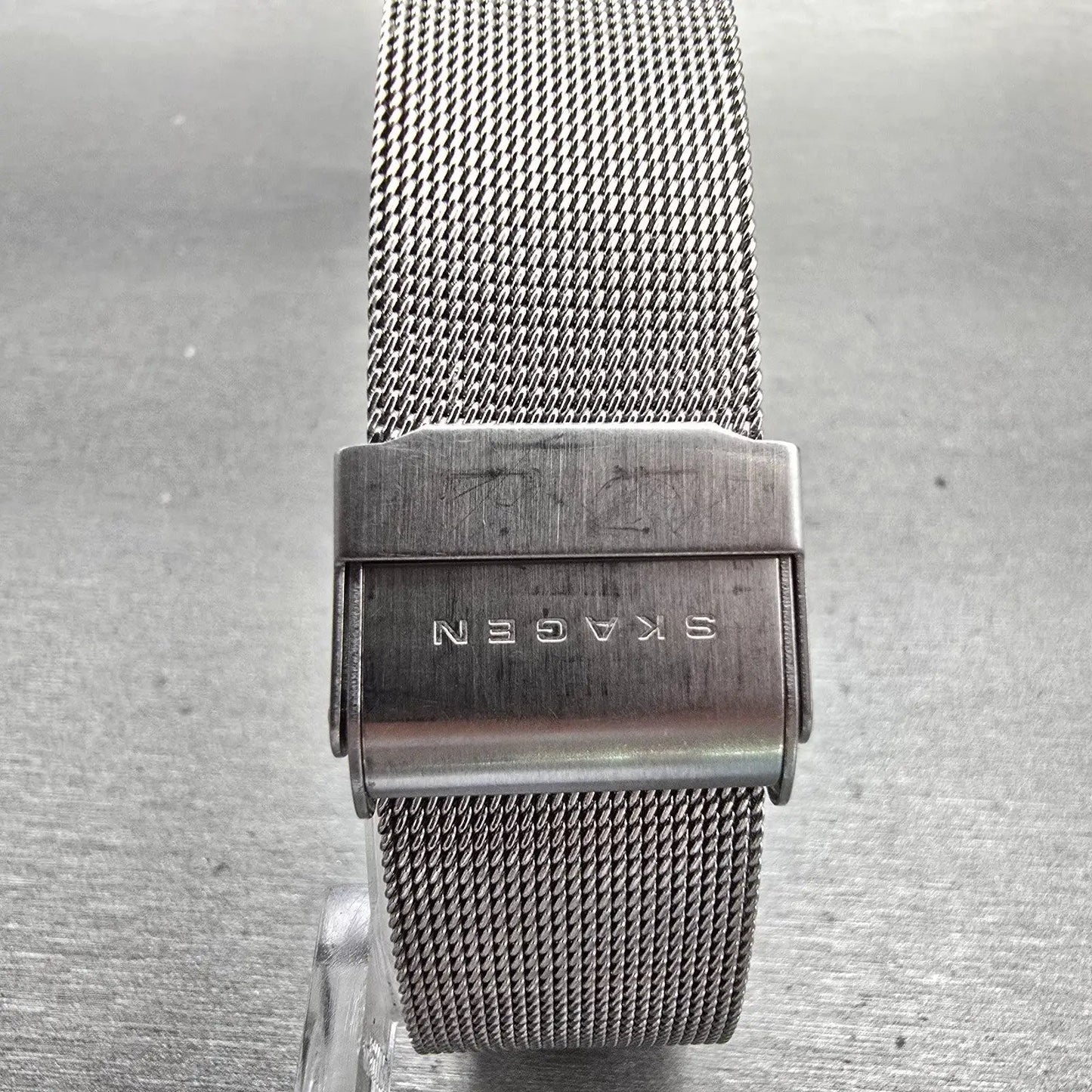 Skagen Leonora Watch Women 35mm Silver Dial Gold Tone Date Round 456LRS New Batt7