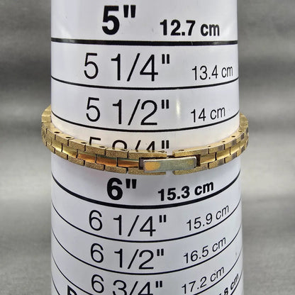 Citizen CQ Watch Women 16mm Champagne Dial Gold Tone Round 4-040929 New Battery9