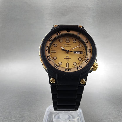 Seiko Sports 150 Watch Women 29mm Gold Dial Black Tone Daydate Round New Batt
