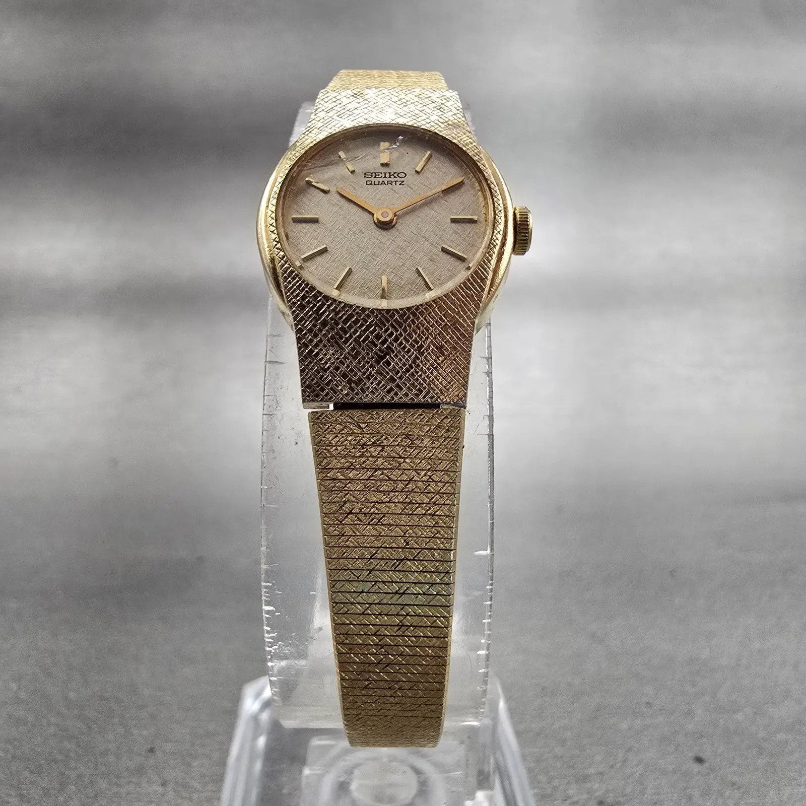 Seiko Watch Women 17mm Gold Dial Gold Tone Round 2C20-0149 VTG New Battery5