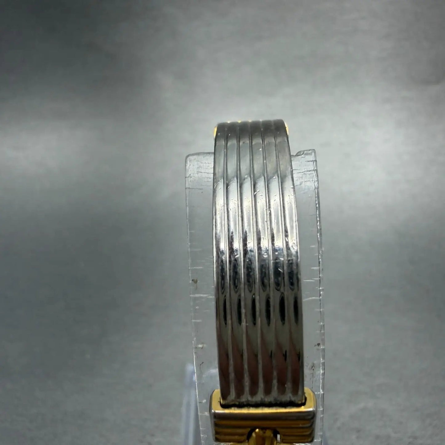 48043064