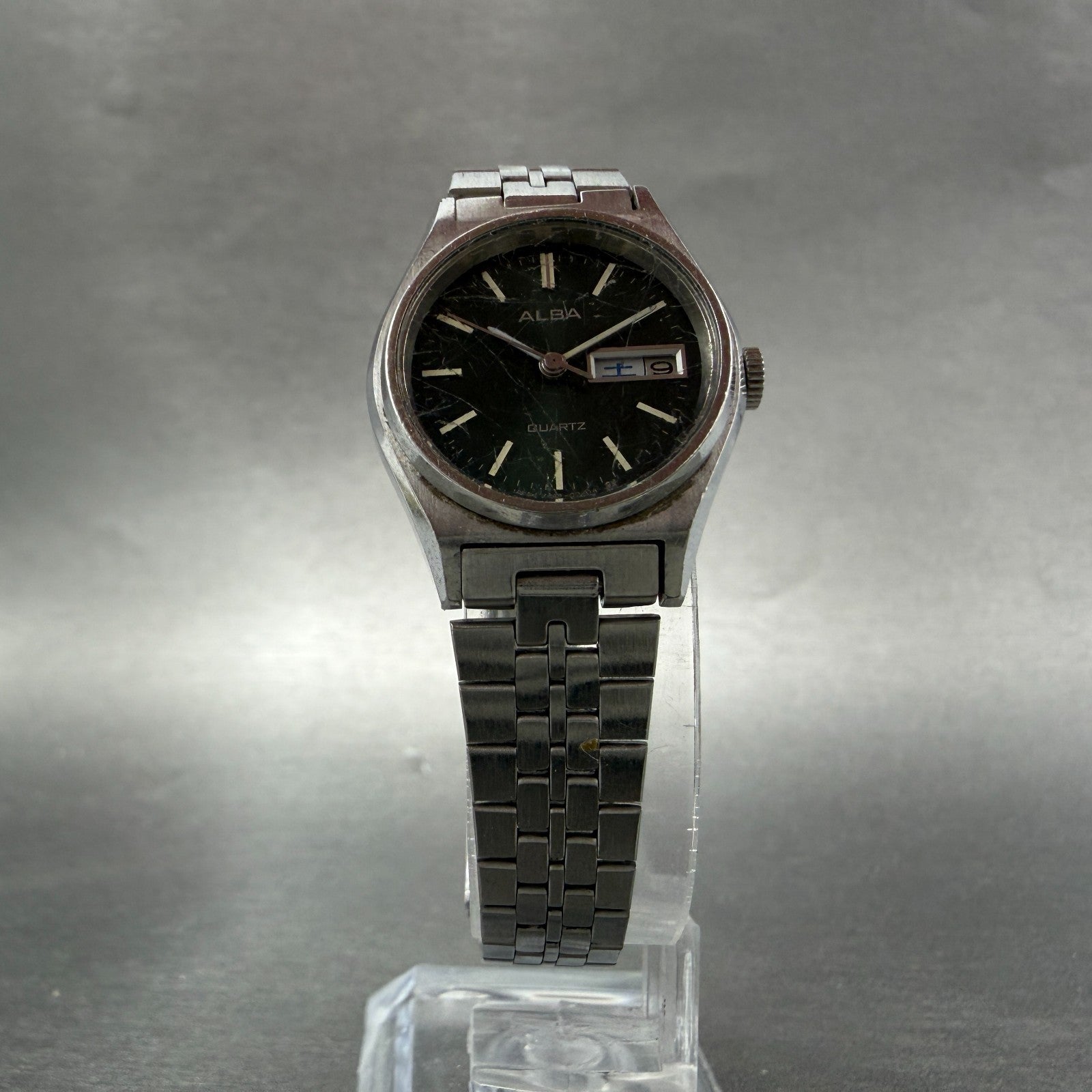 Seiko Alba Watch Women 24mm Green Dial Silver Tone Daydate Y643-0040 New Battery5